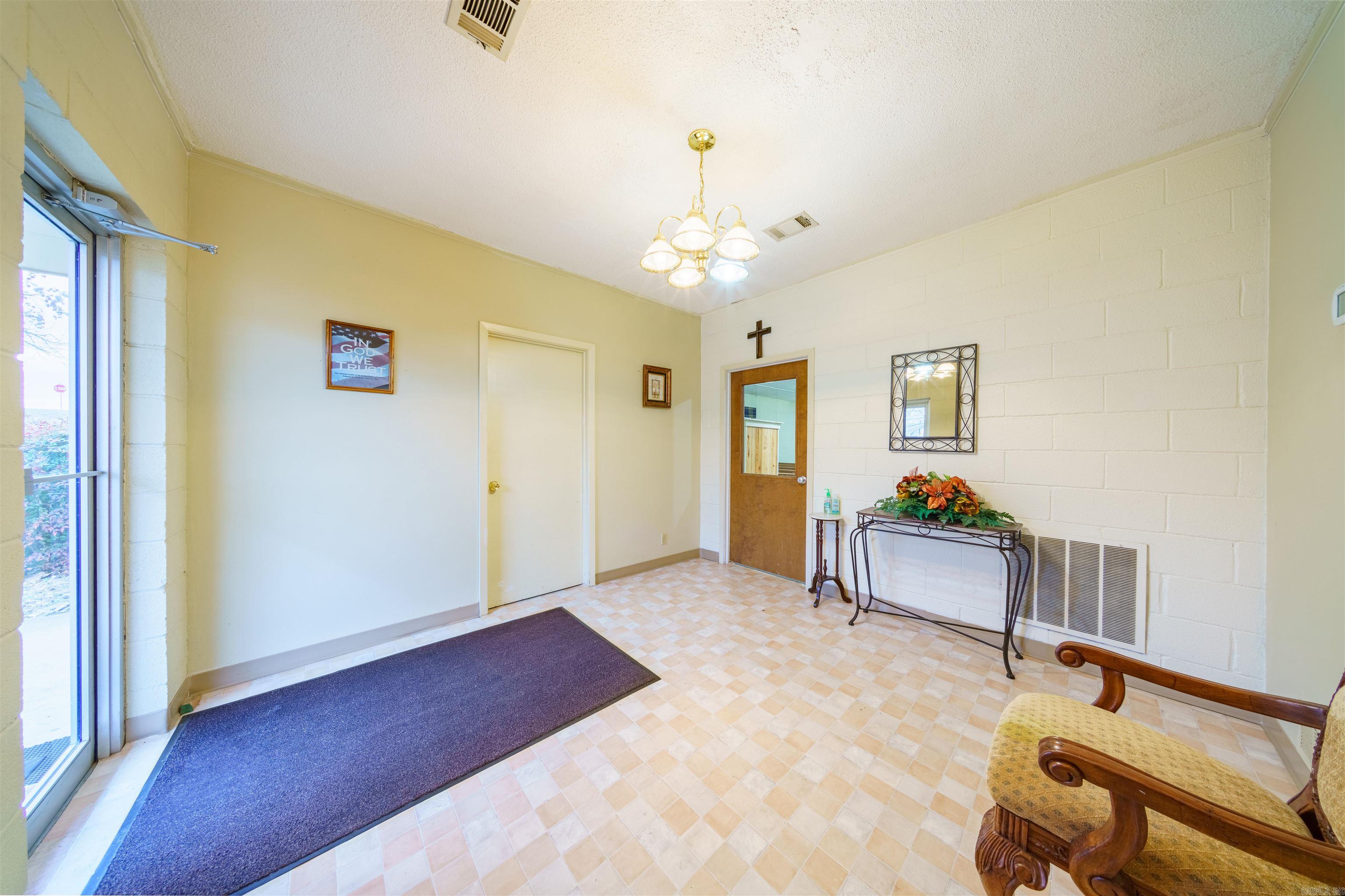SOUTHSIDE M&B - Residential