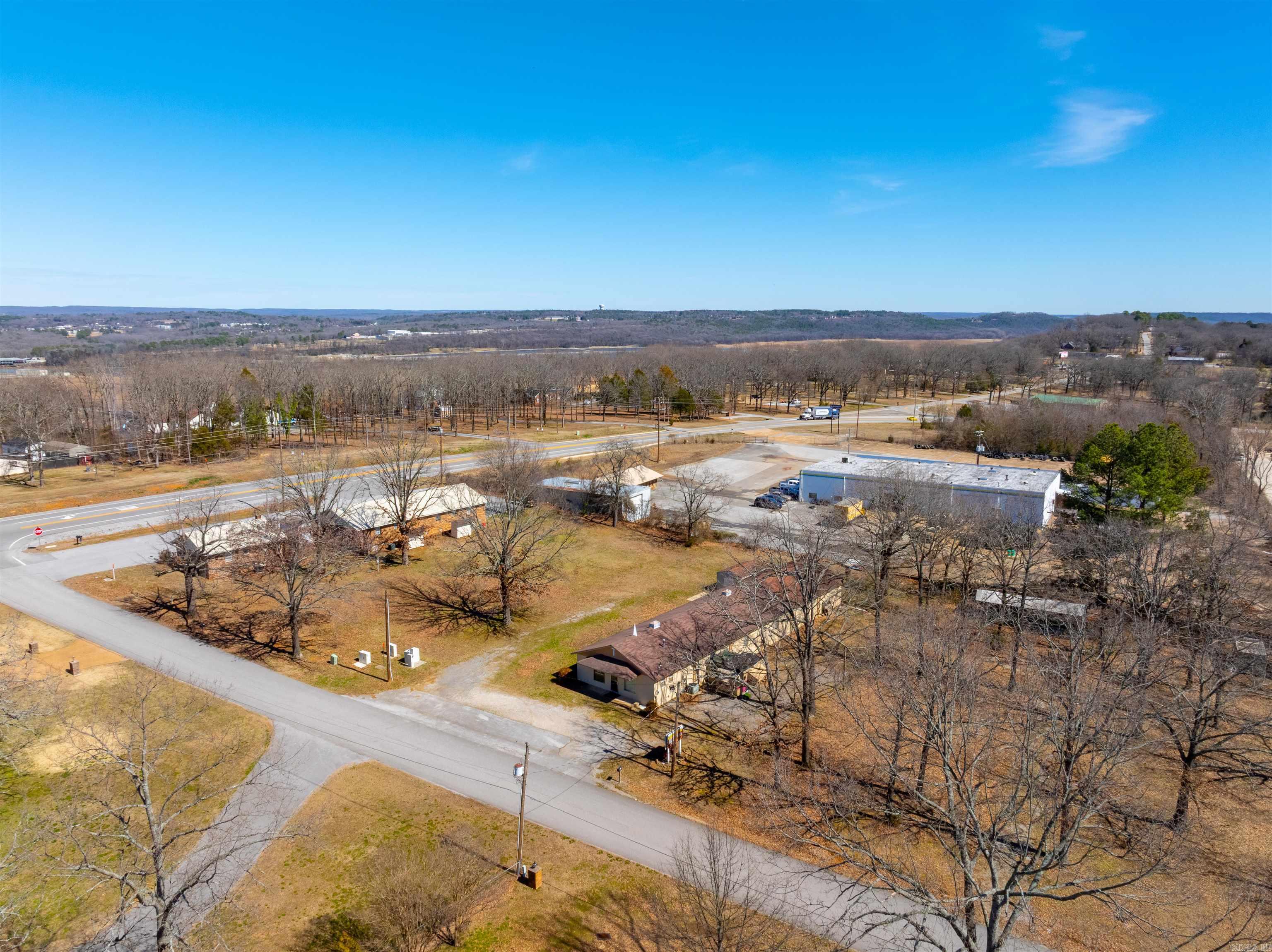 SOUTHSIDE M&B - Residential