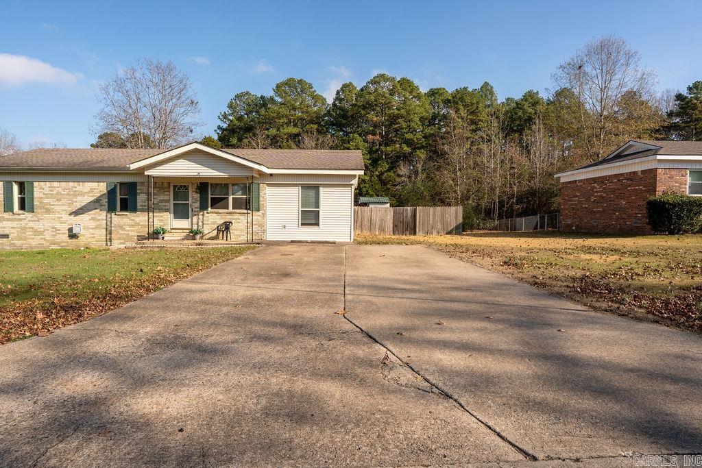 Meadowbrook I - Residential