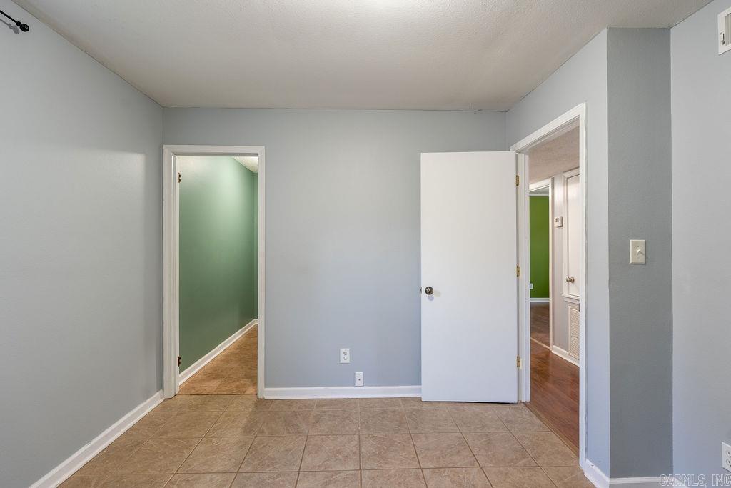 Meadowbrook I - Residential