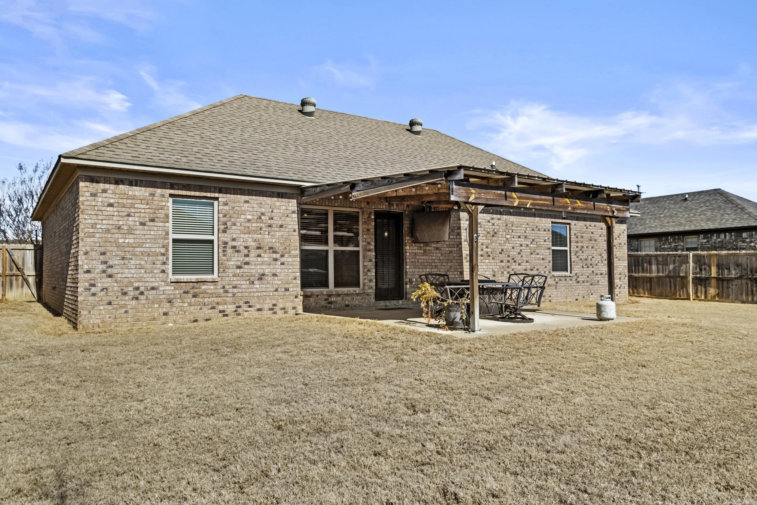 Makenna Cove - Residential