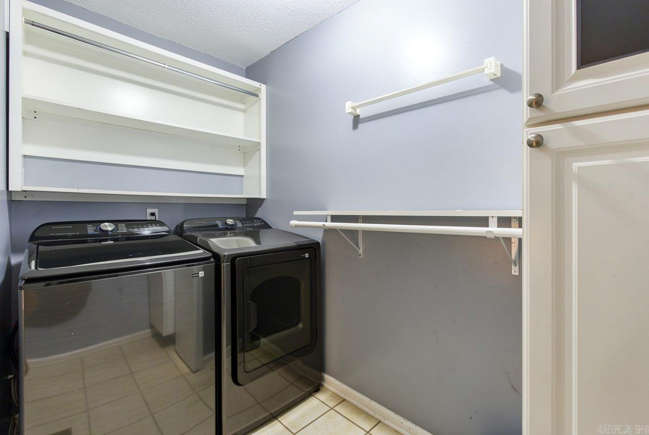 NORTH RIDGE ADDN - Residential