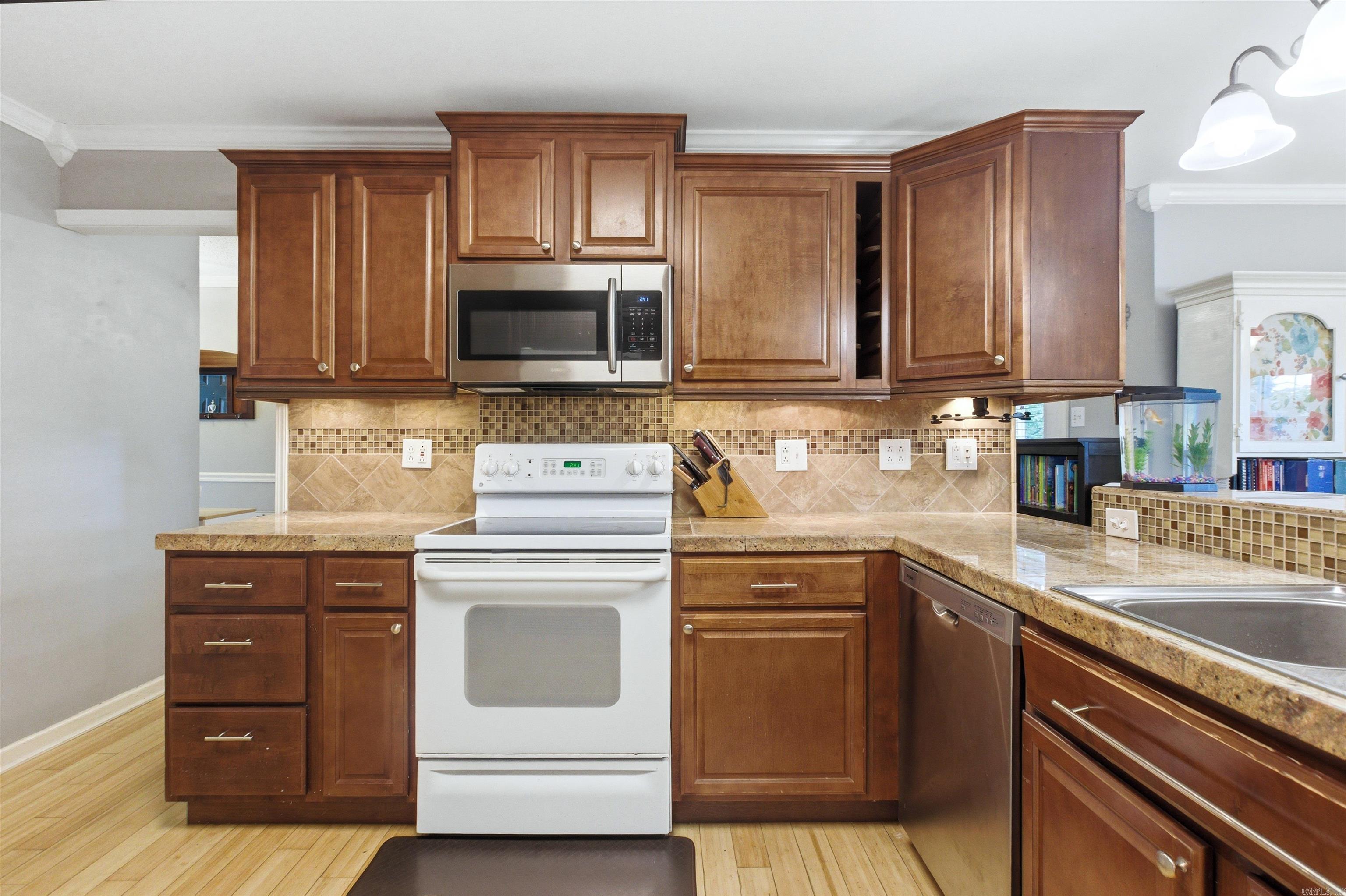 NORTH RIDGE ADDN - Residential