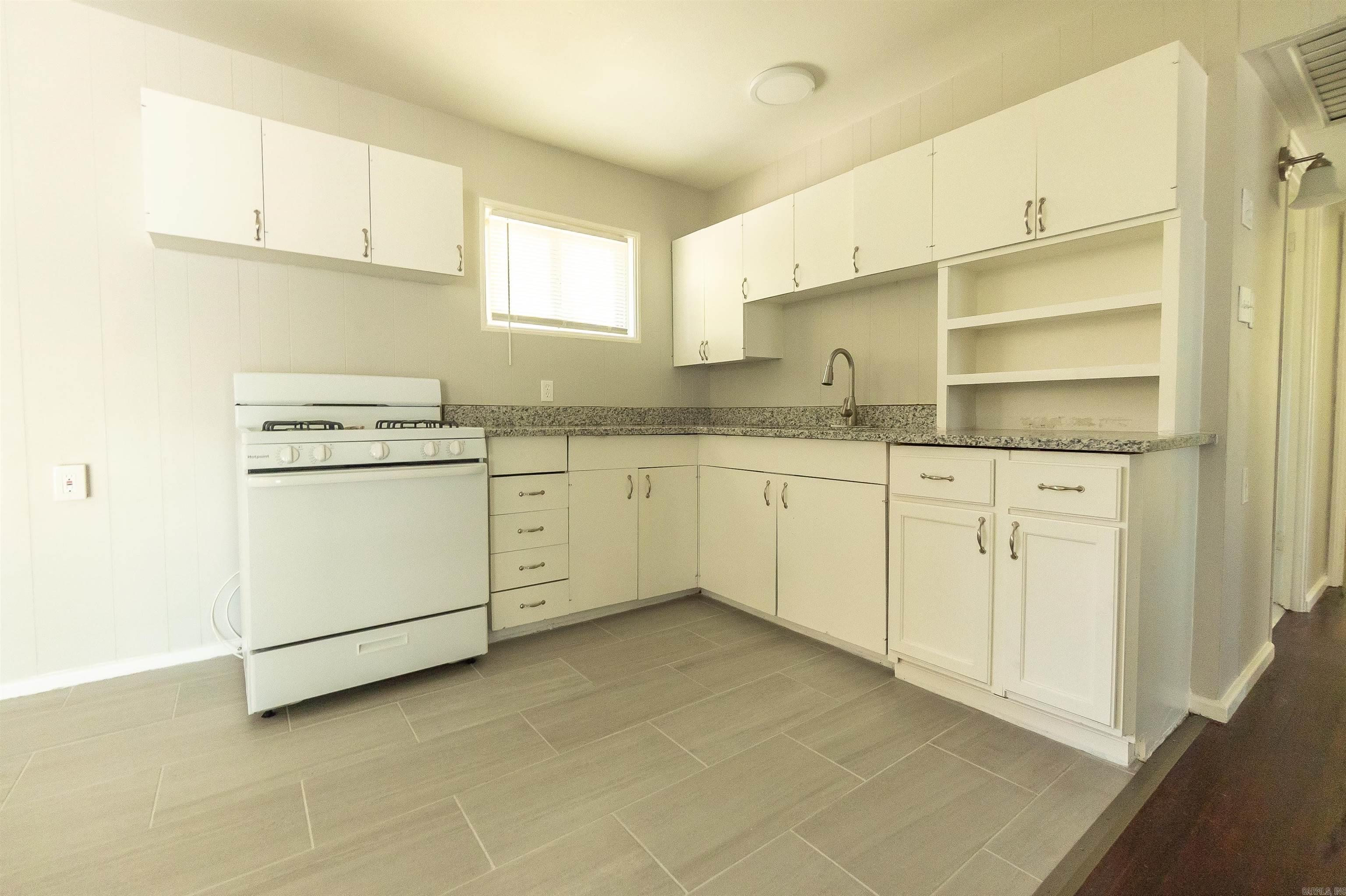 Meadowcliff - Residential Lease