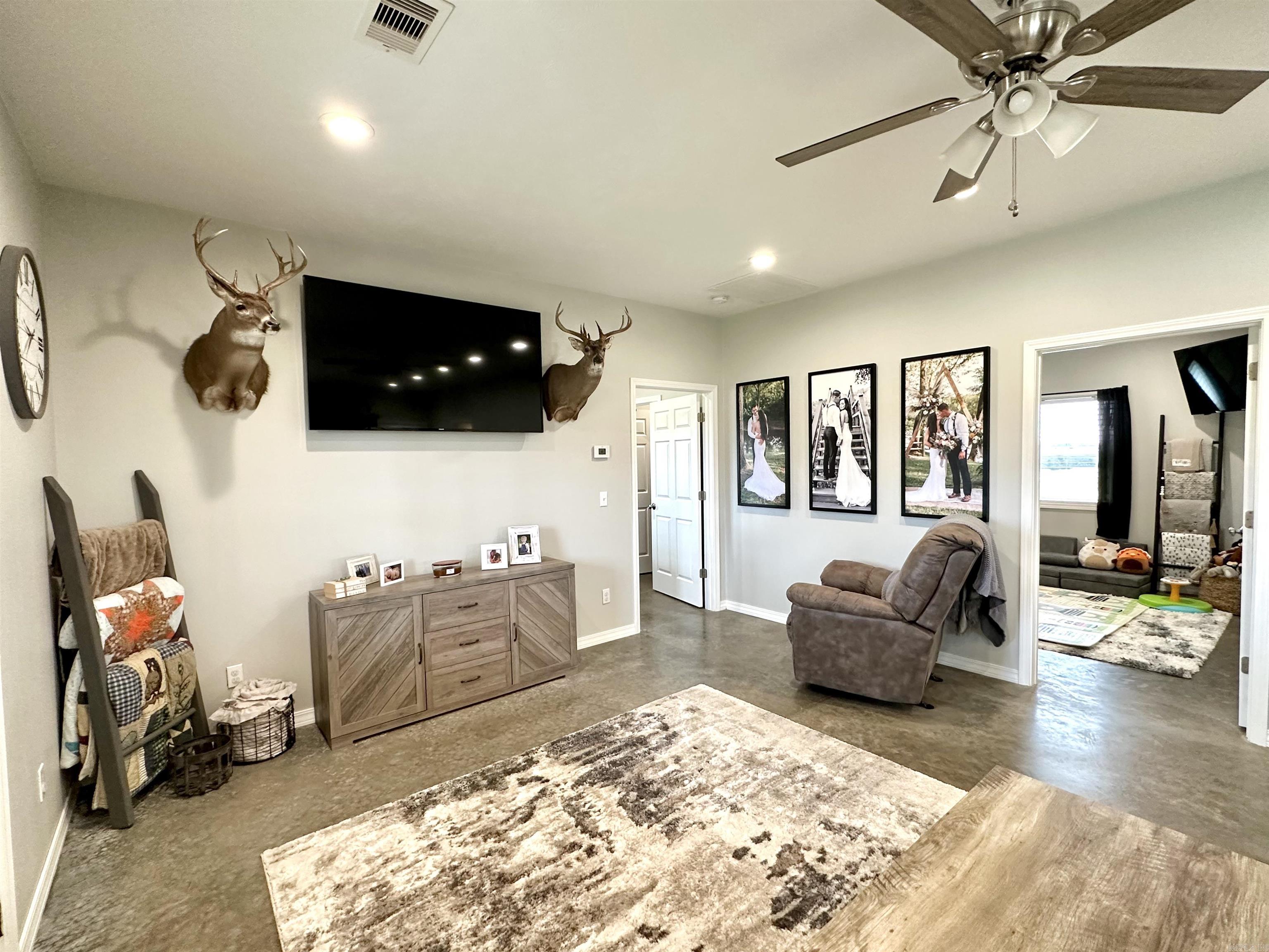 TROTTER ACRES - Residential