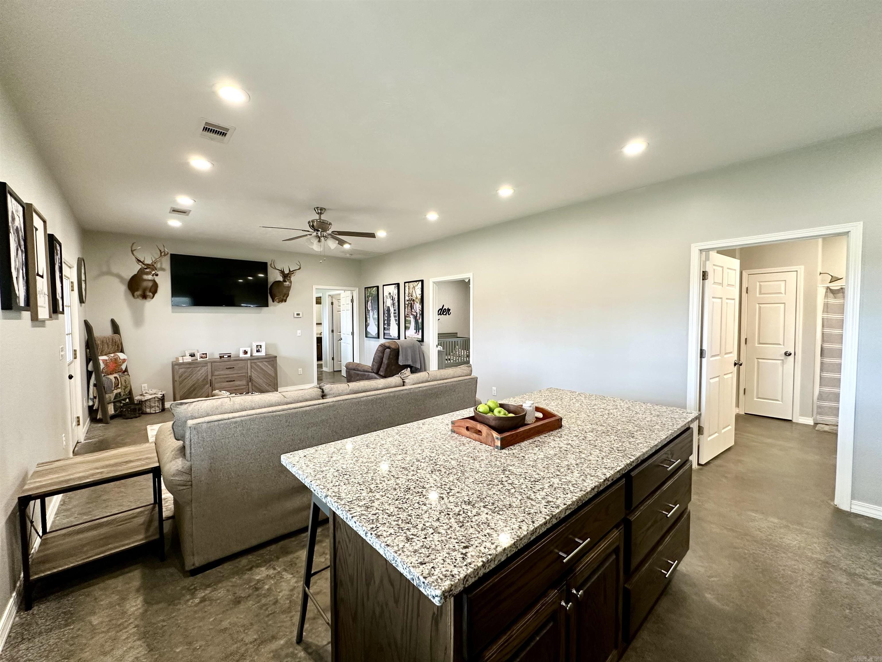 TROTTER ACRES - Residential