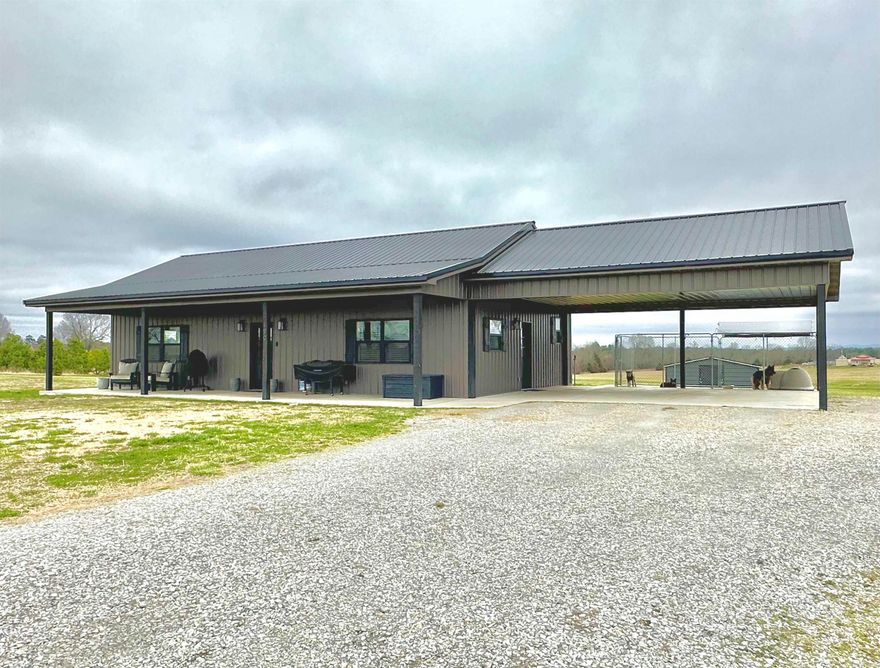 Well Maintained home on 5 acres Near Norfork Lake & the White River! This home features an open floor plan with 9ft ceilings throughout! The kitchen has stainless appliances, granite countertops, and a large island! The master bedroom has a walk in tile shower, vanity with double sinks, and a walk in closet with built in shelving. The guest bedroom has a walk in closet as well as access to a full bathroom! There is an attached 2 vehicle carport, a storage building, and a large front porch! The 5 acres is open with tons of potential! Great spot for a gardening area or a small hobby farm.