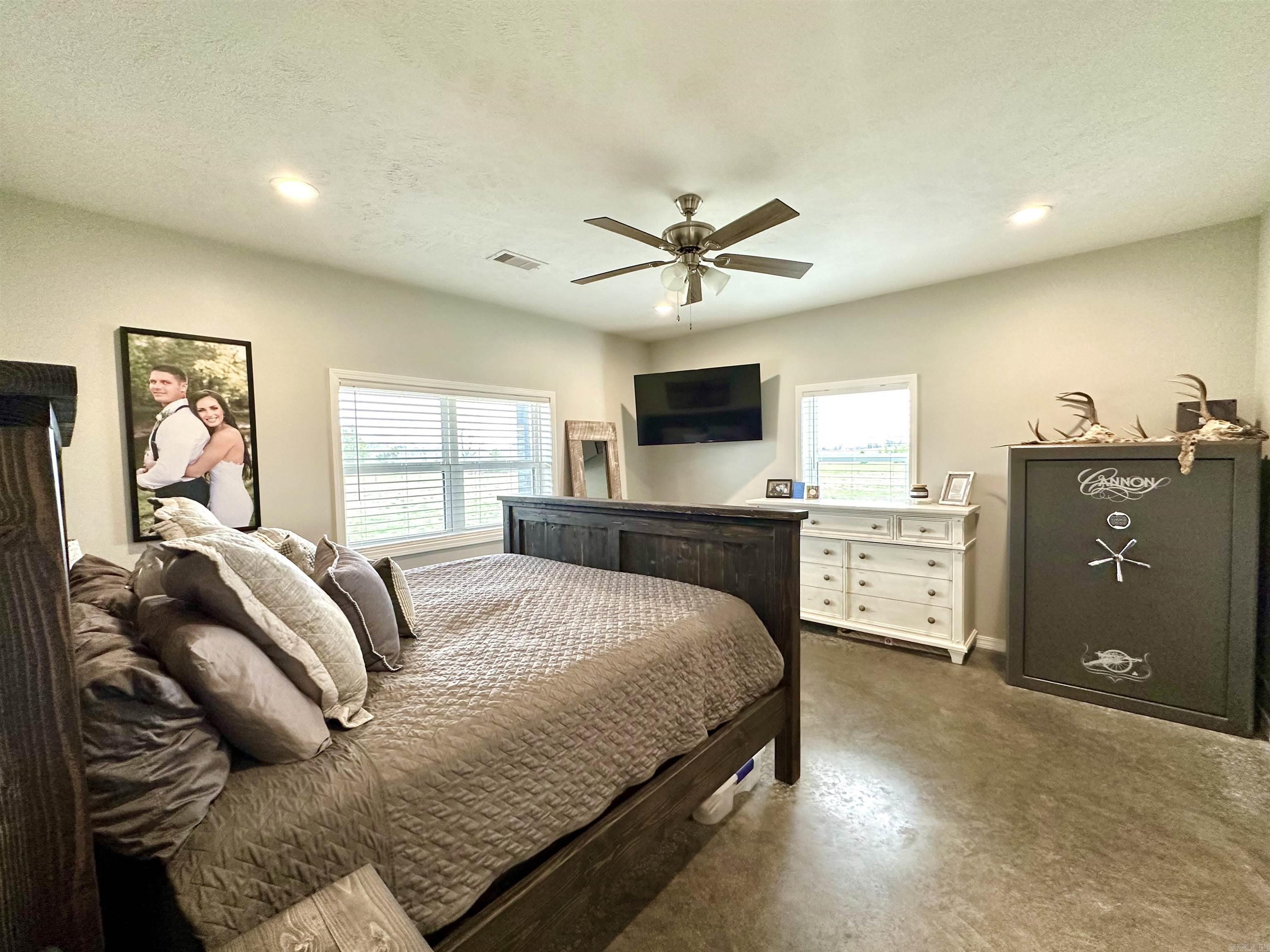 TROTTER ACRES - Residential