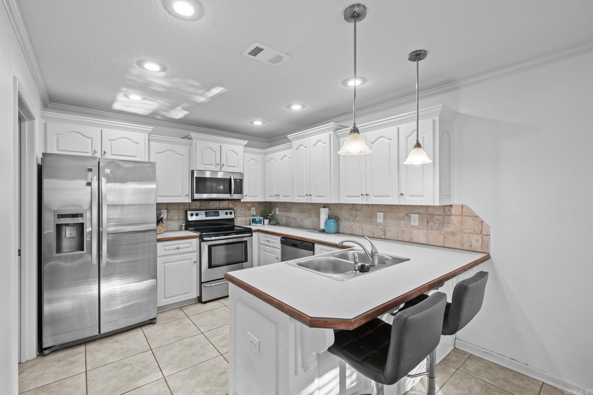 MAGNESS CREEK SUBDIVISION - Residential