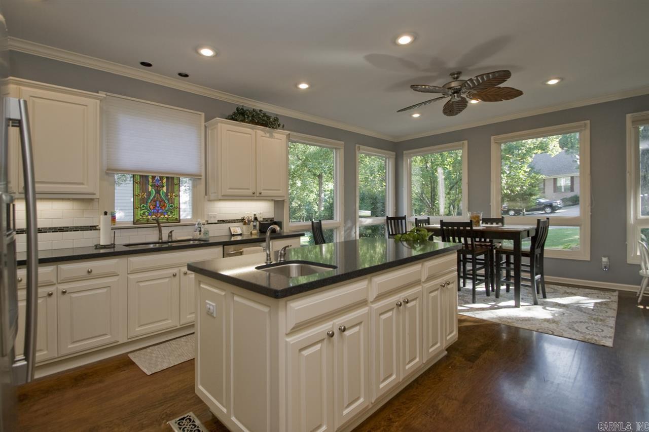 CHENAL VALLEY CHAMPAGNOLLE COURT - Residential