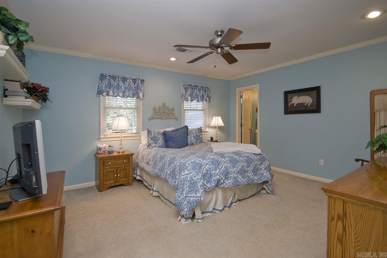 CHENAL VALLEY CHAMPAGNOLLE COURT - Residential