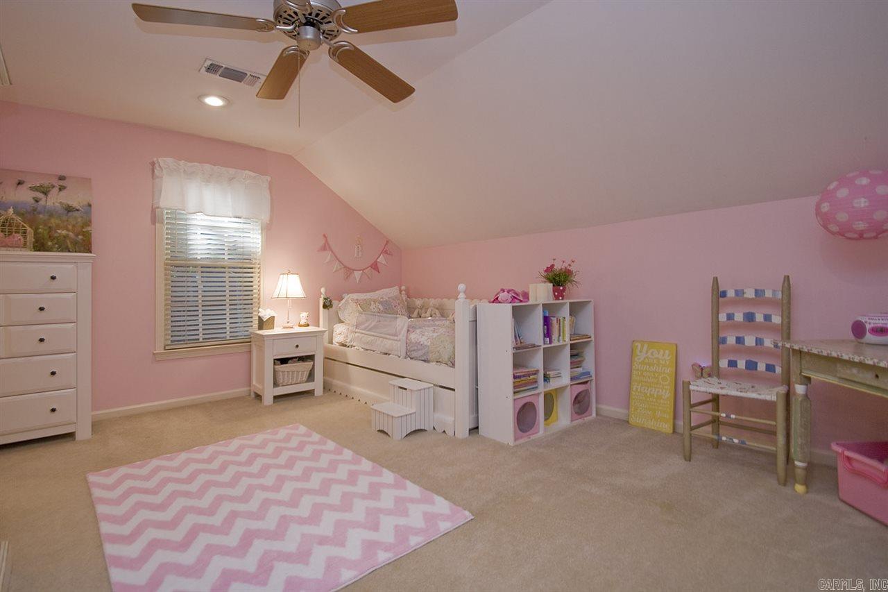 CHENAL VALLEY CHAMPAGNOLLE COURT - Residential