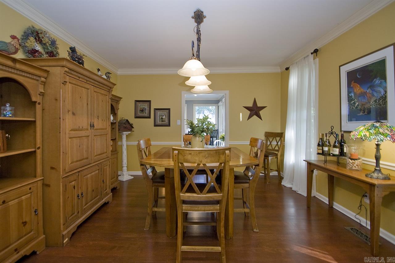 CHENAL VALLEY CHAMPAGNOLLE COURT - Residential