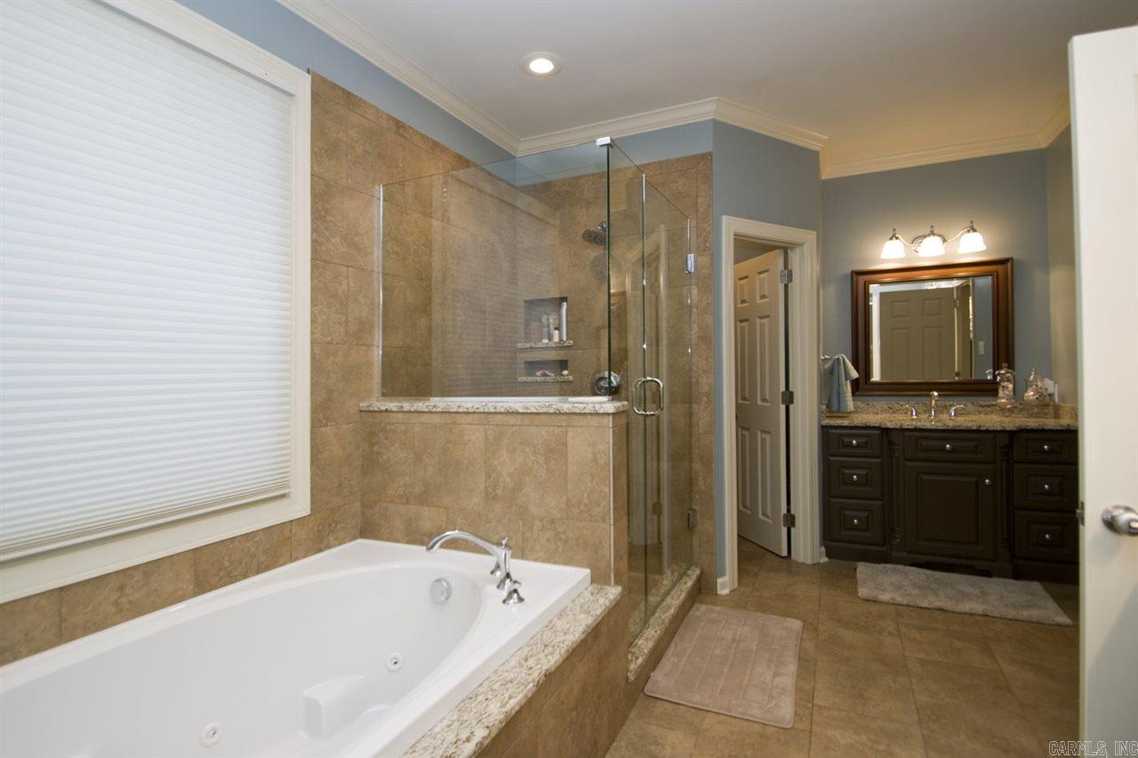 CHENAL VALLEY CHAMPAGNOLLE COURT - Residential