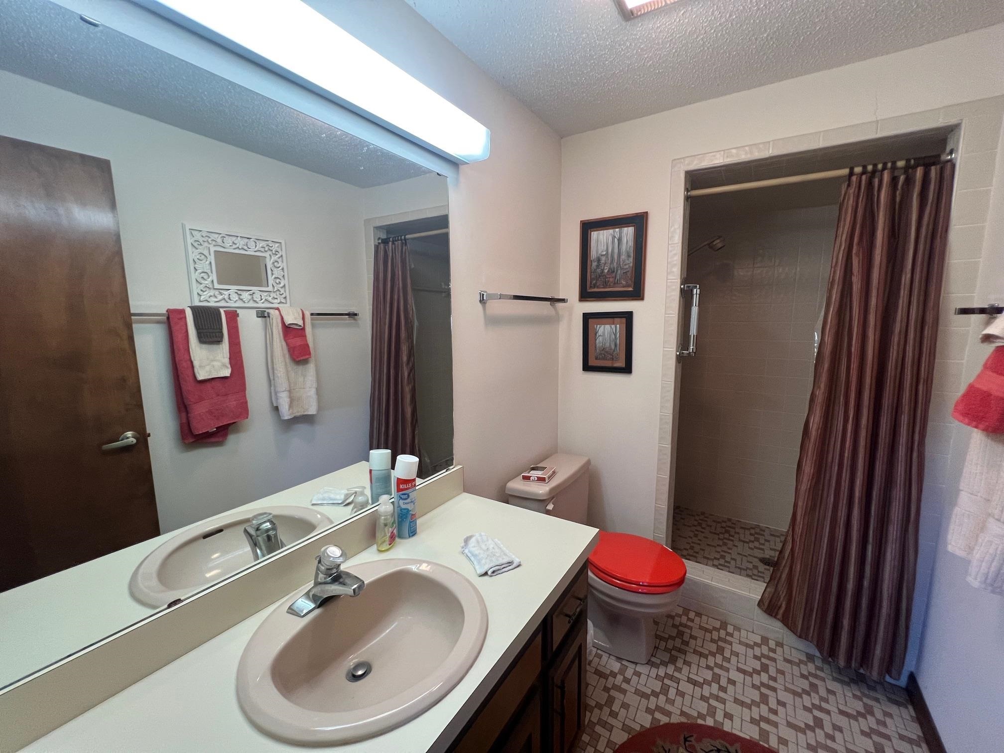 Crown - Residential