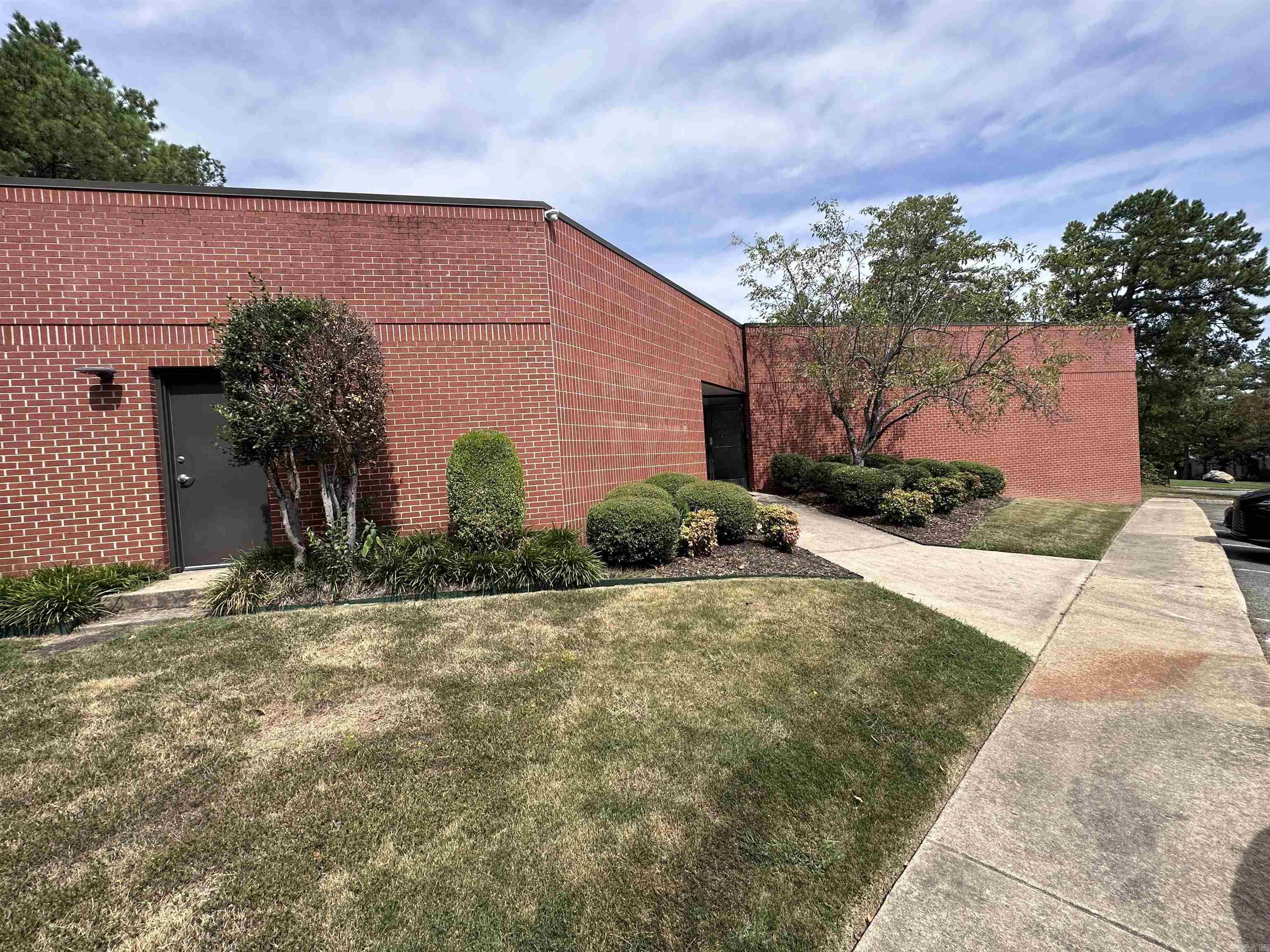 Office Park West - Commercial Sale