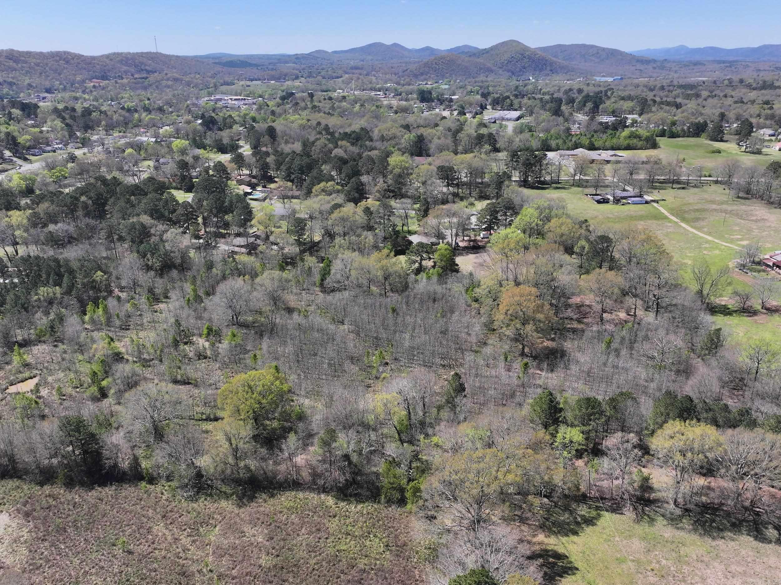 Metes & Bounds - Land