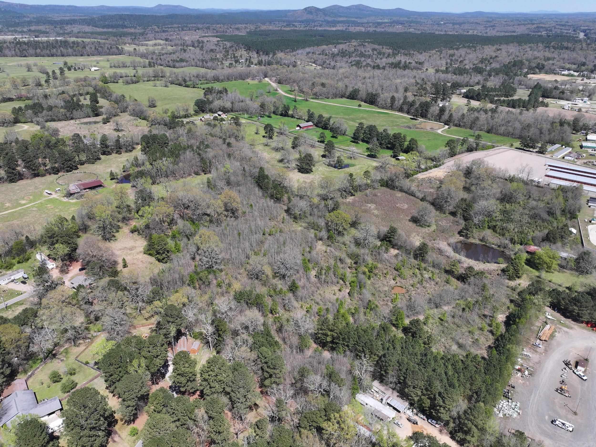 Metes & Bounds - Land