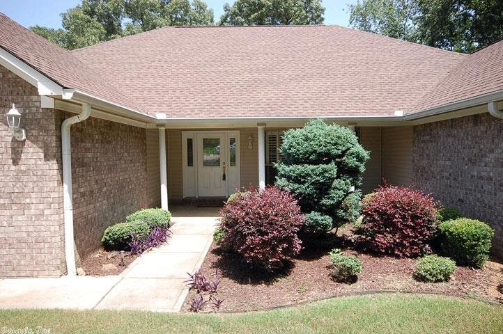 Eagle Shore - Residential