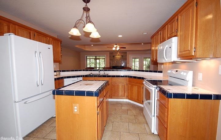 Eagle Shore - Residential