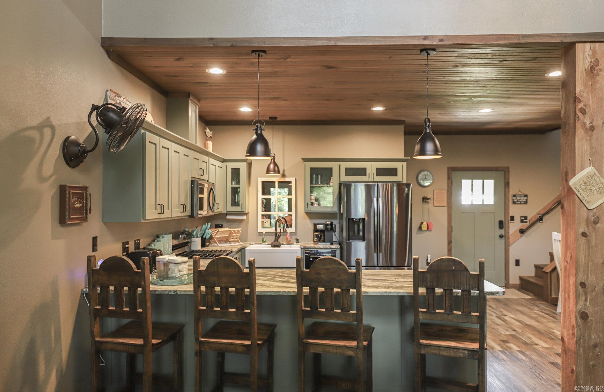 RIVER ROCK RANCH ESTATES - Residential