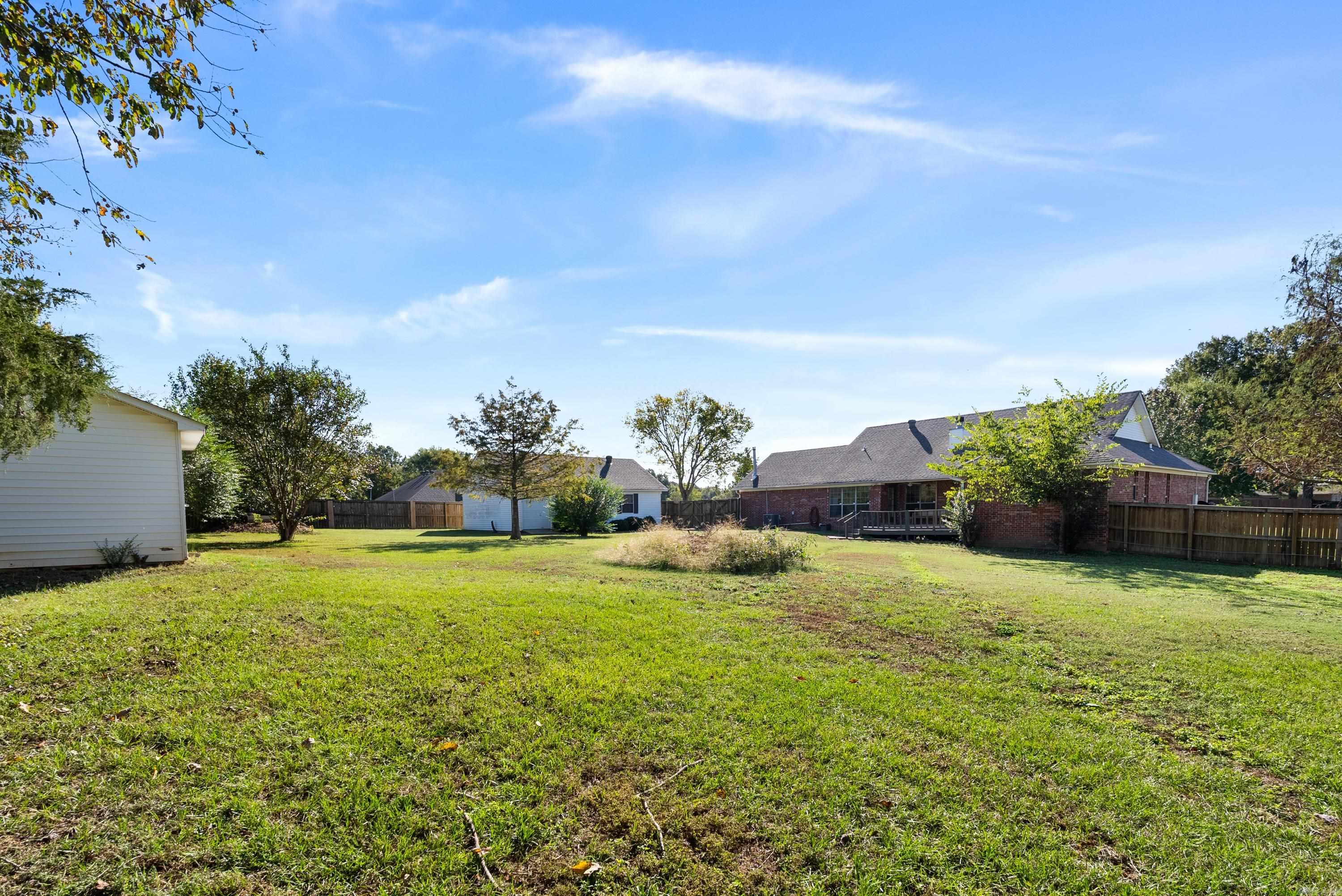 CORNERSTONE NORTH - Residential