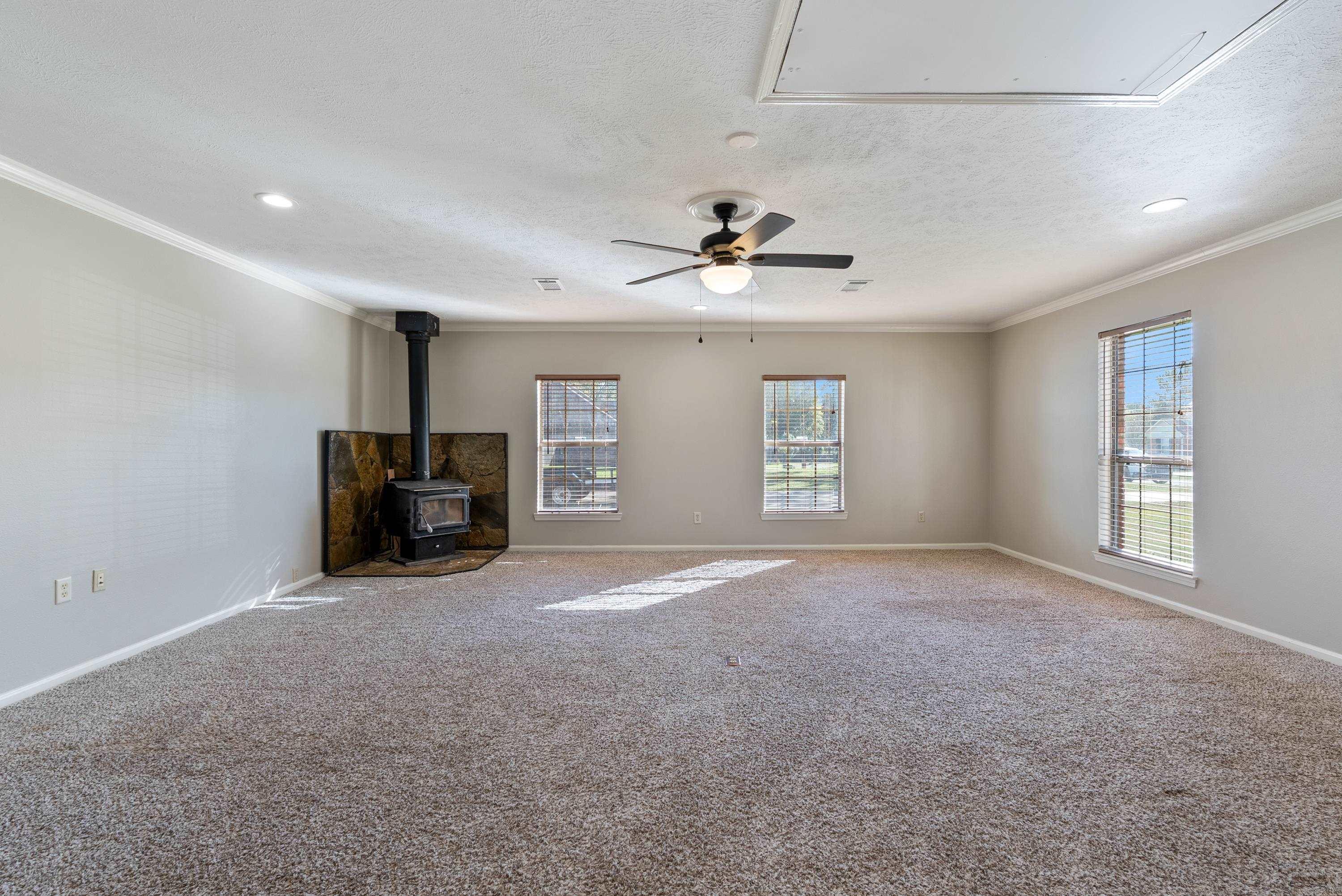 CORNERSTONE NORTH - Residential