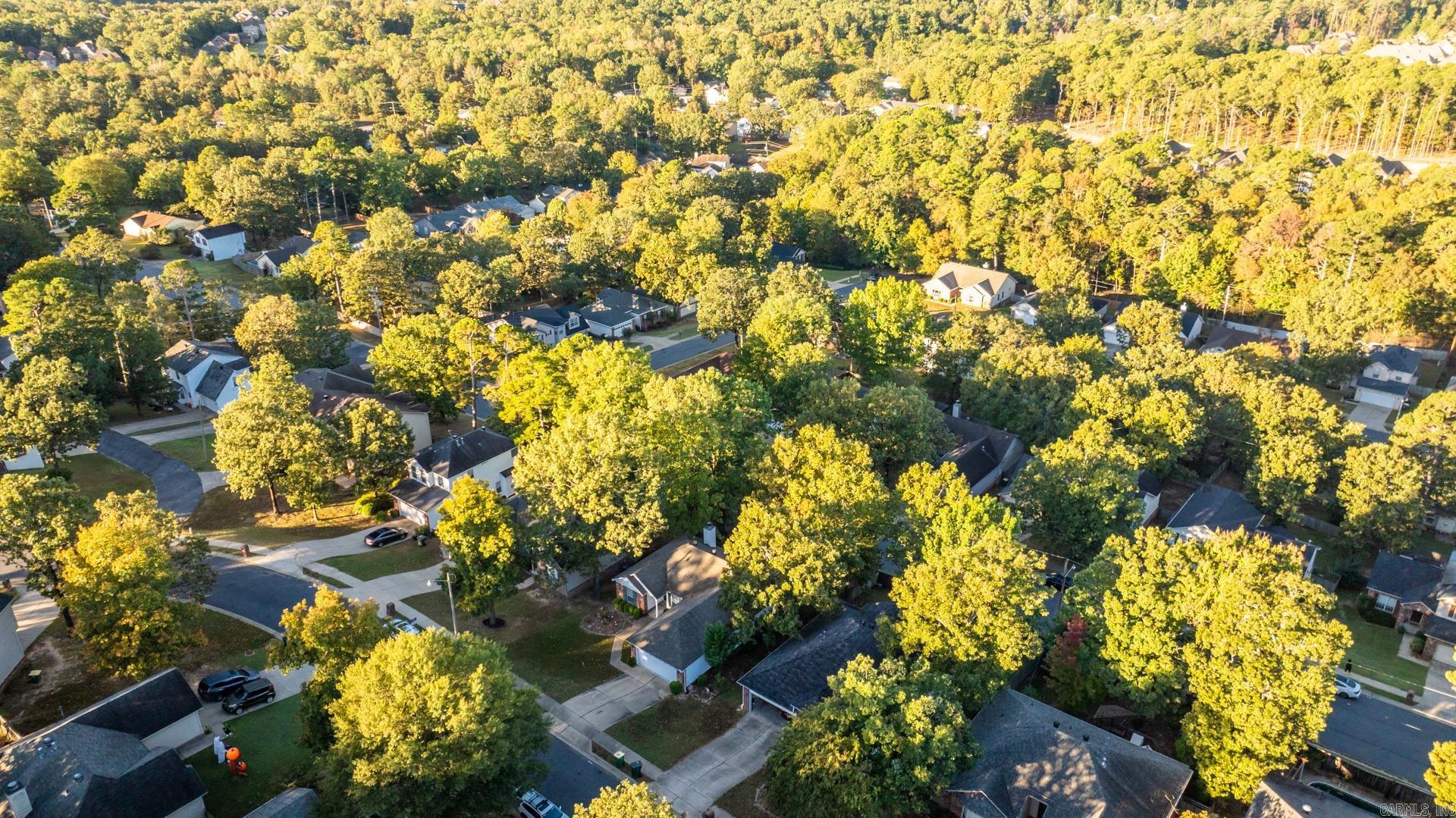 WESTHAMPTON - Residential
