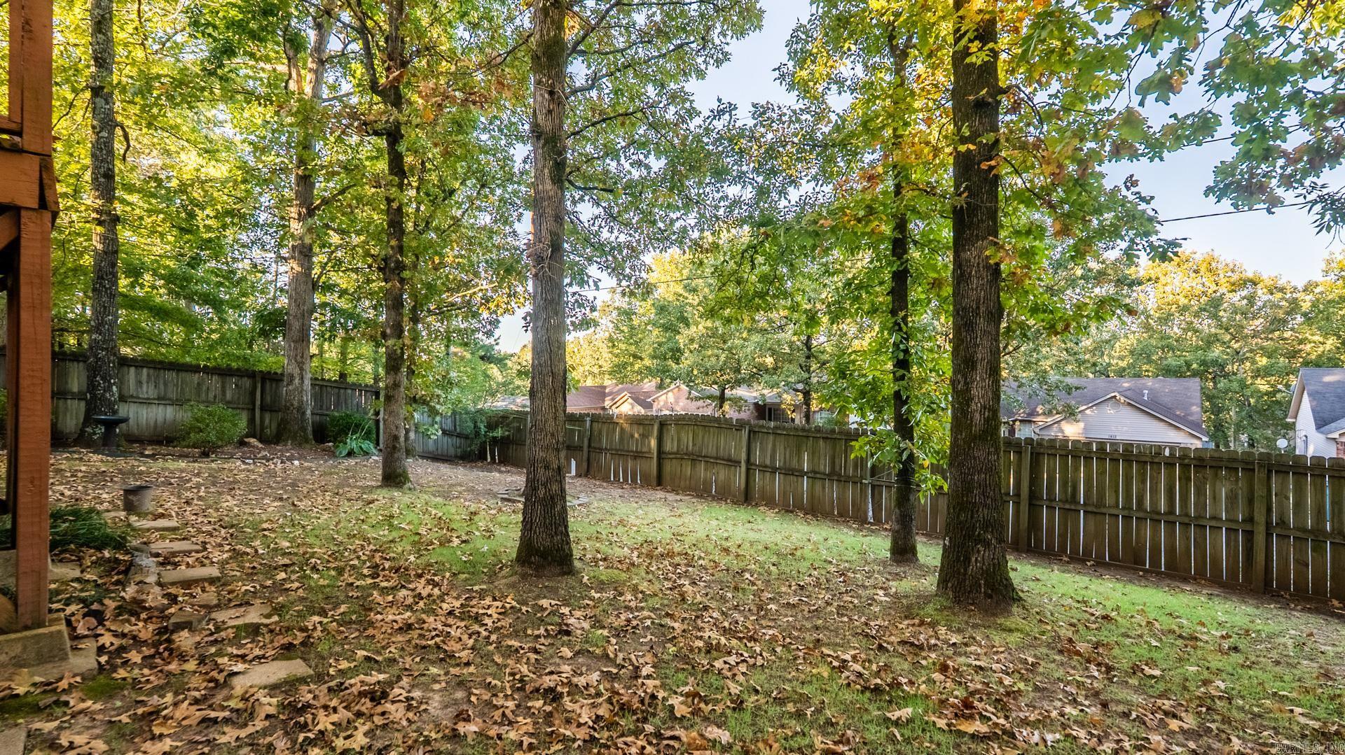 WESTHAMPTON - Residential