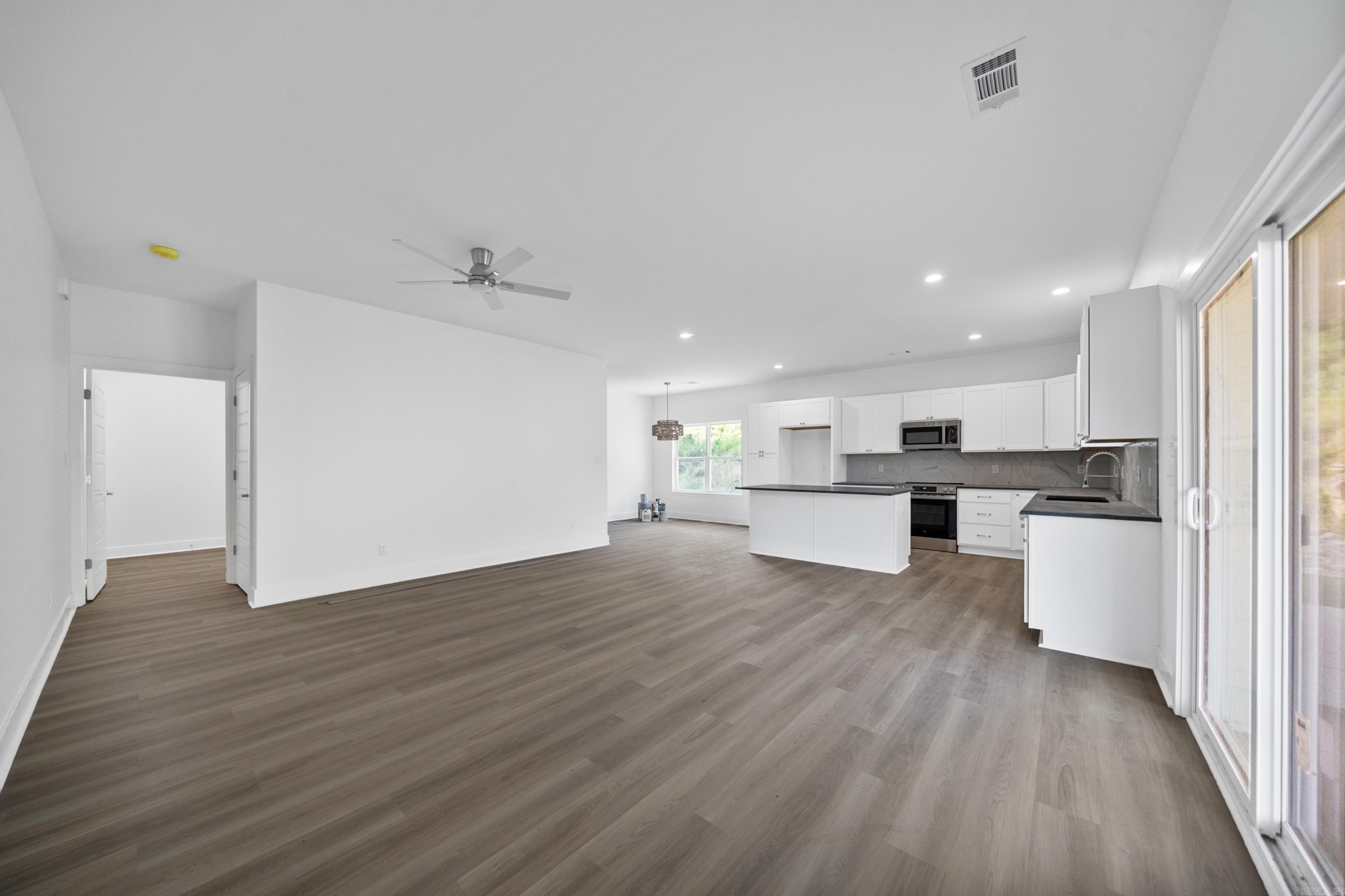 BAYSHORE COVE HPR PHASE IA - Residential