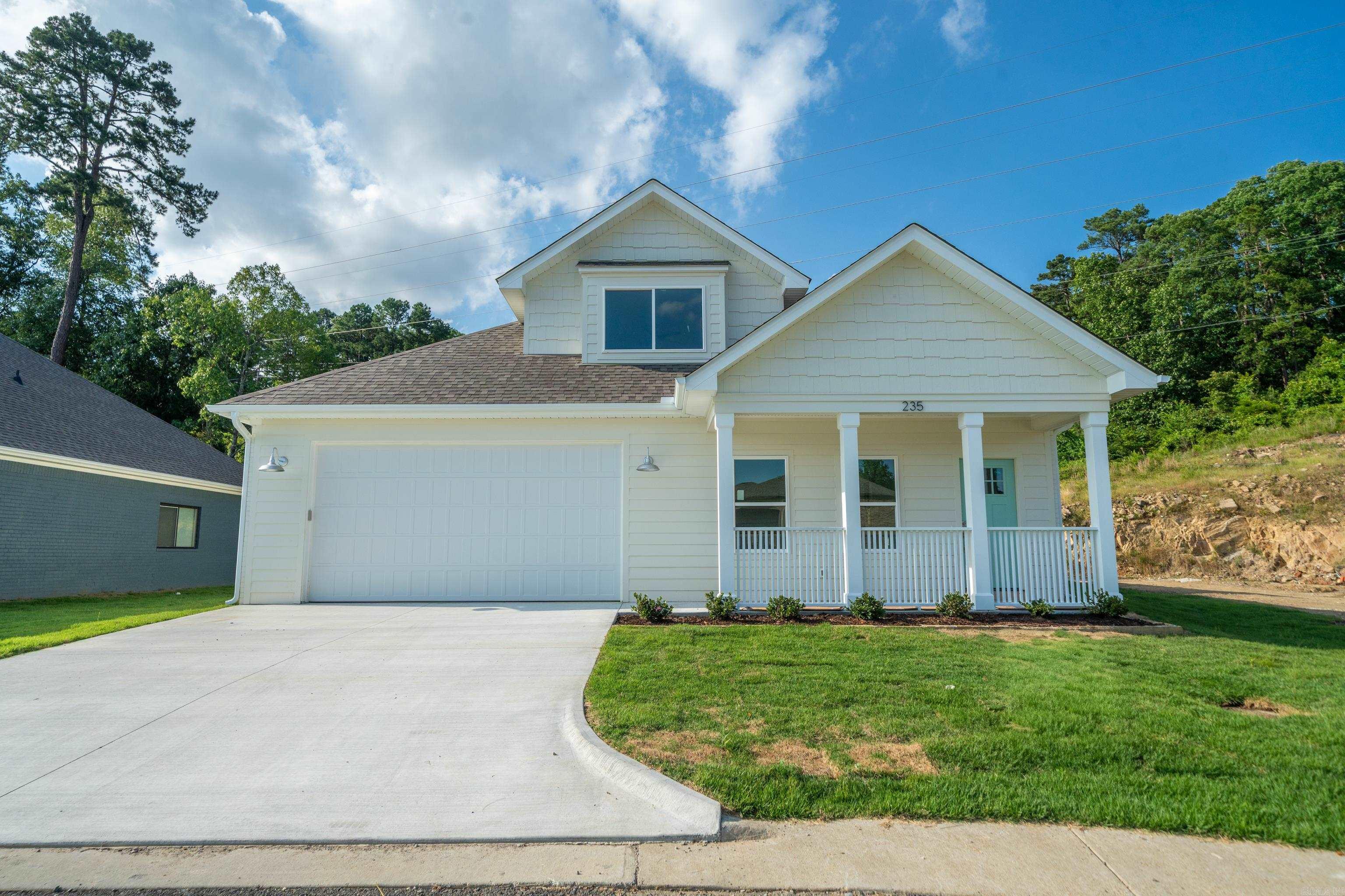 Beautiful 3 Bedroom 3 Bath new construction home in Lakeside School District. Gated Community with lake access. Interior features an ensuite with each bedroom, open concept kitchen/living/dining, larger primary ensuite with tiled shower and frameless glass shower door , quartz countertops, and much more . POA covers lawn maintenance and irrigation. Call today for your private showing.