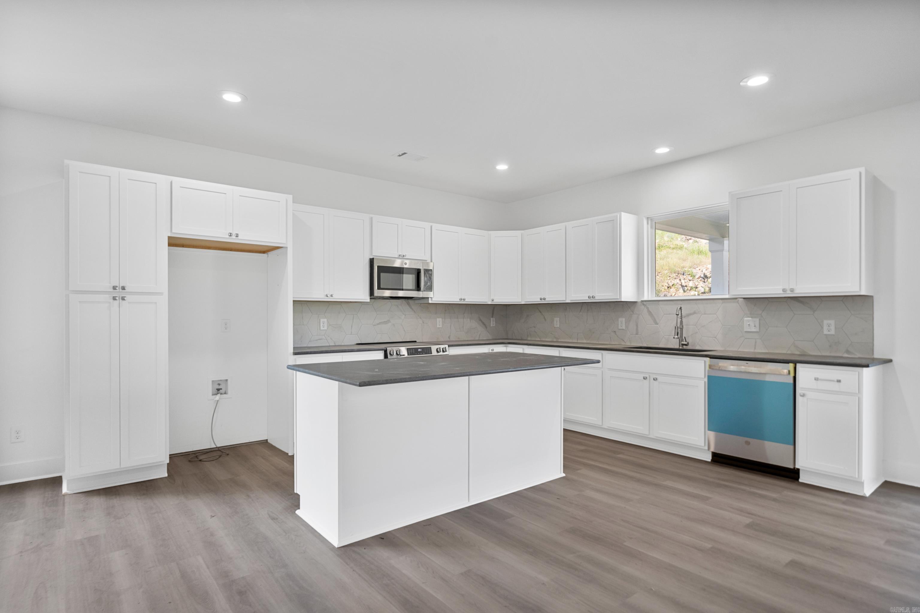 BAYSHORE COVE HPR PHASE IA - Residential