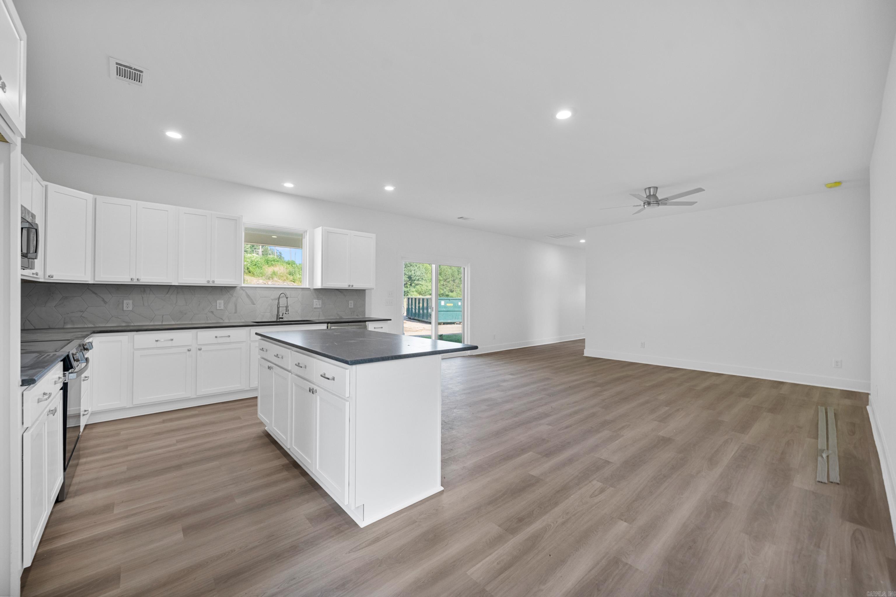 BAYSHORE COVE HPR PHASE IA - Residential