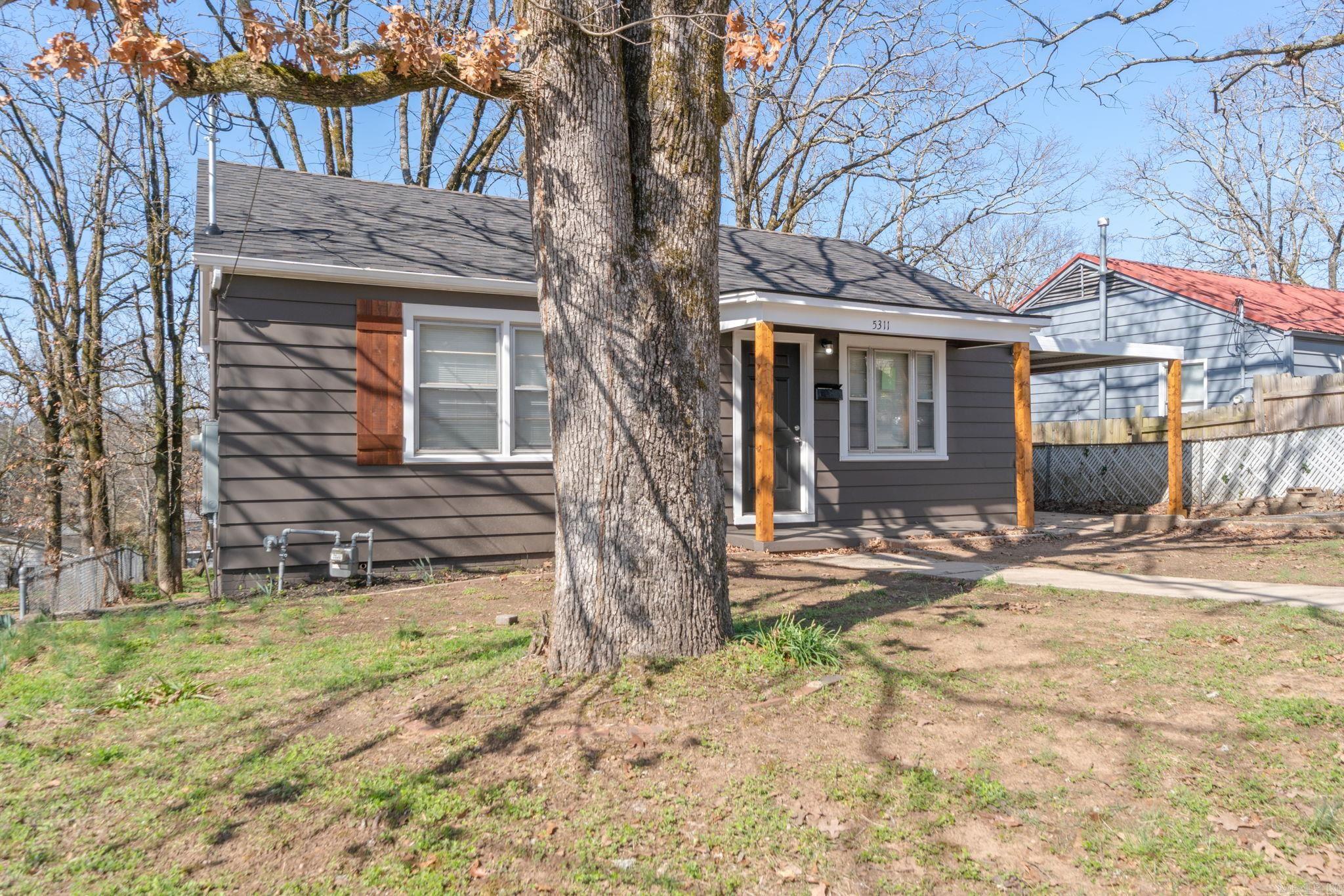 CAMP ROBINSON ADDN - Residential