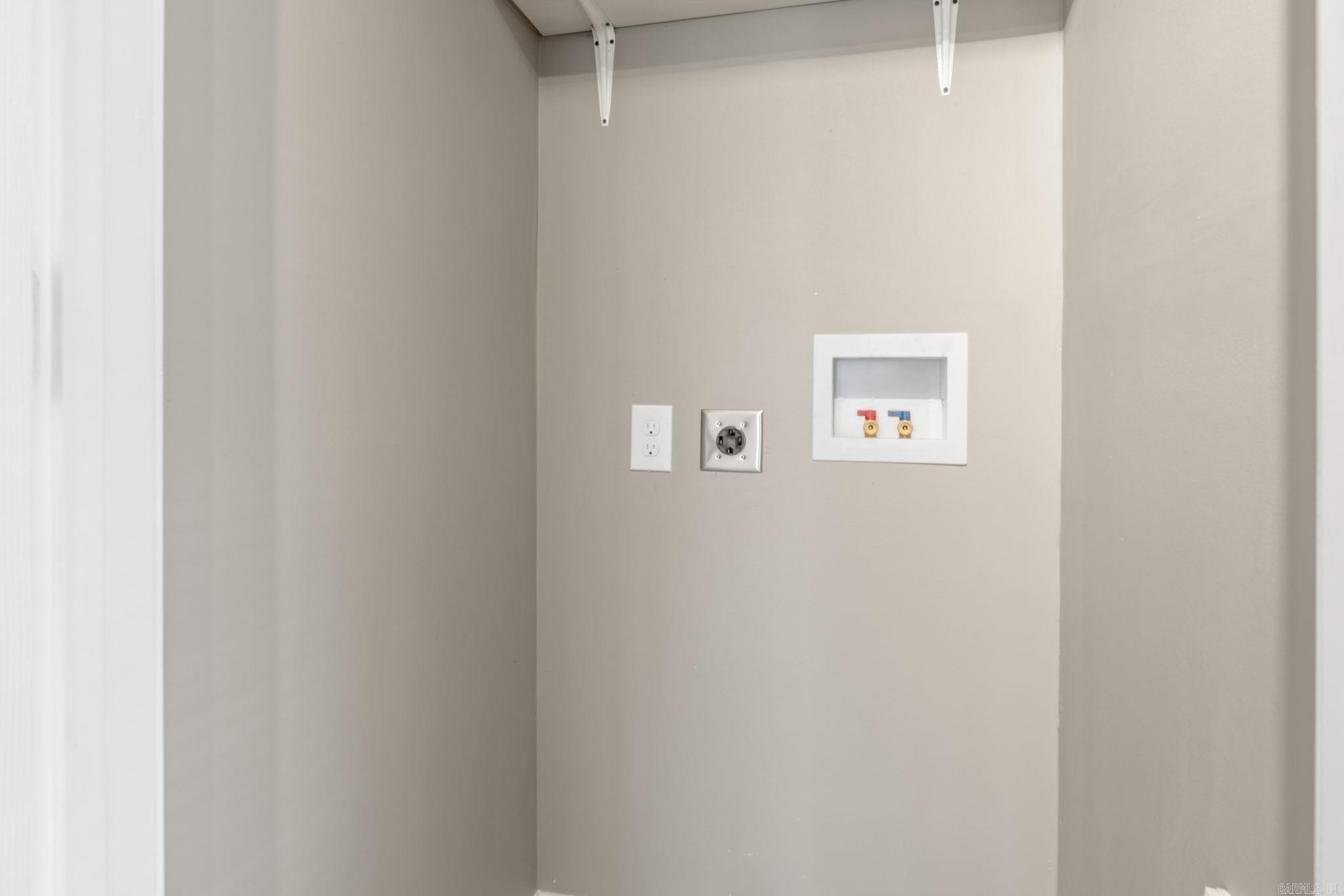 CAMP ROBINSON ADDN - Residential