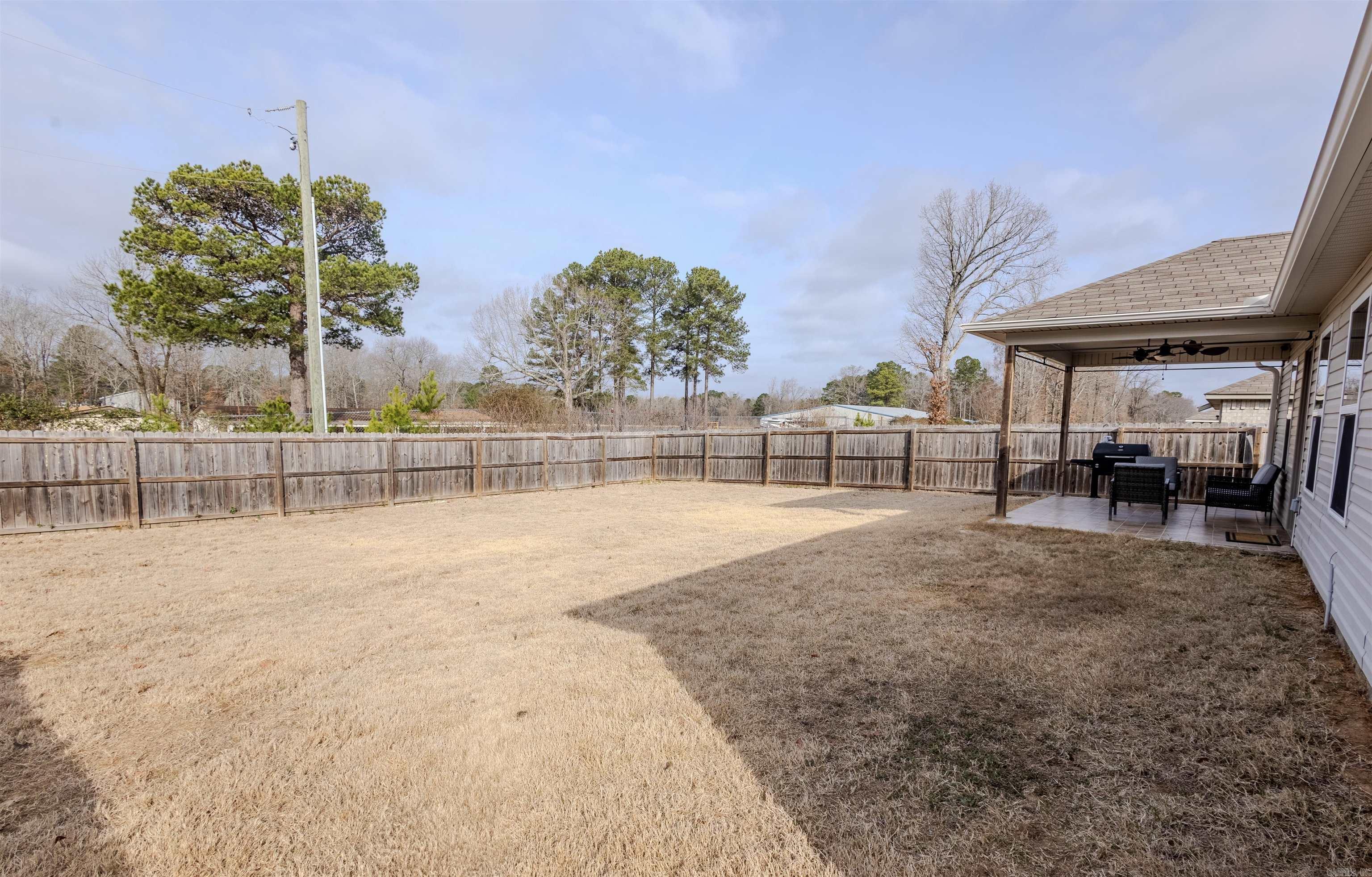 MEADOWS EDGE - Residential