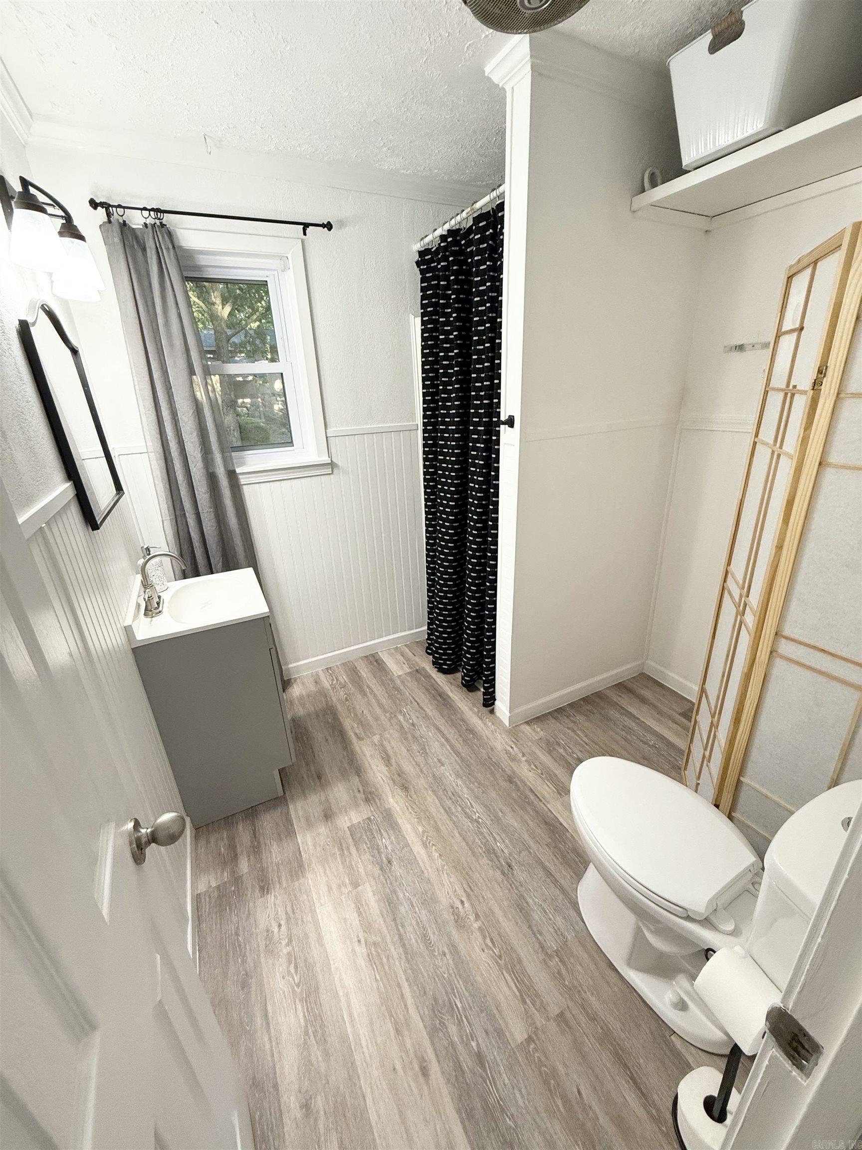 Sunny Hil - Residential