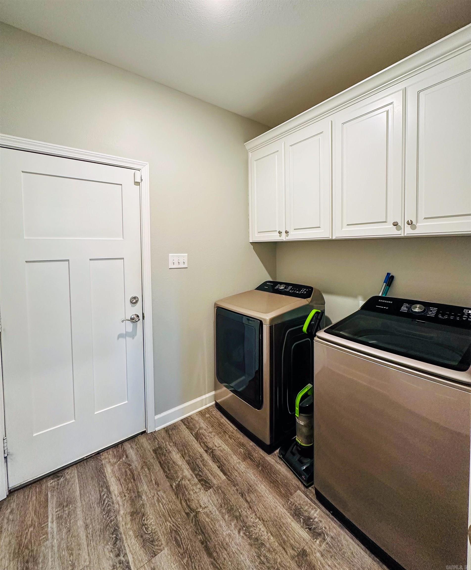 MOUNT TABOR ESTATES - Residential