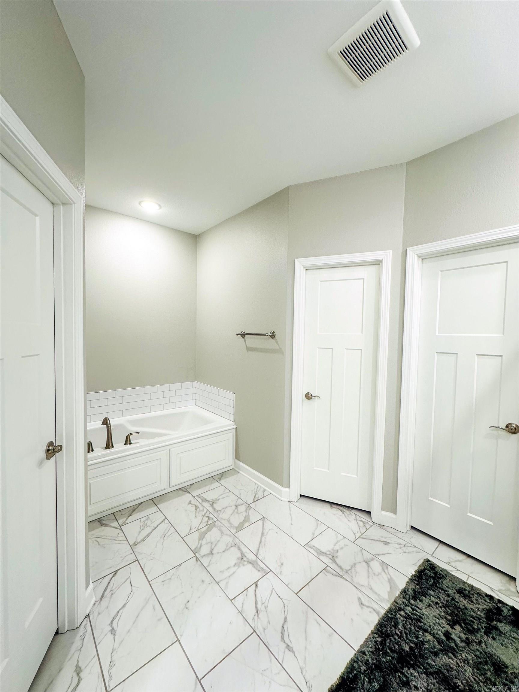 MOUNT TABOR ESTATES - Residential