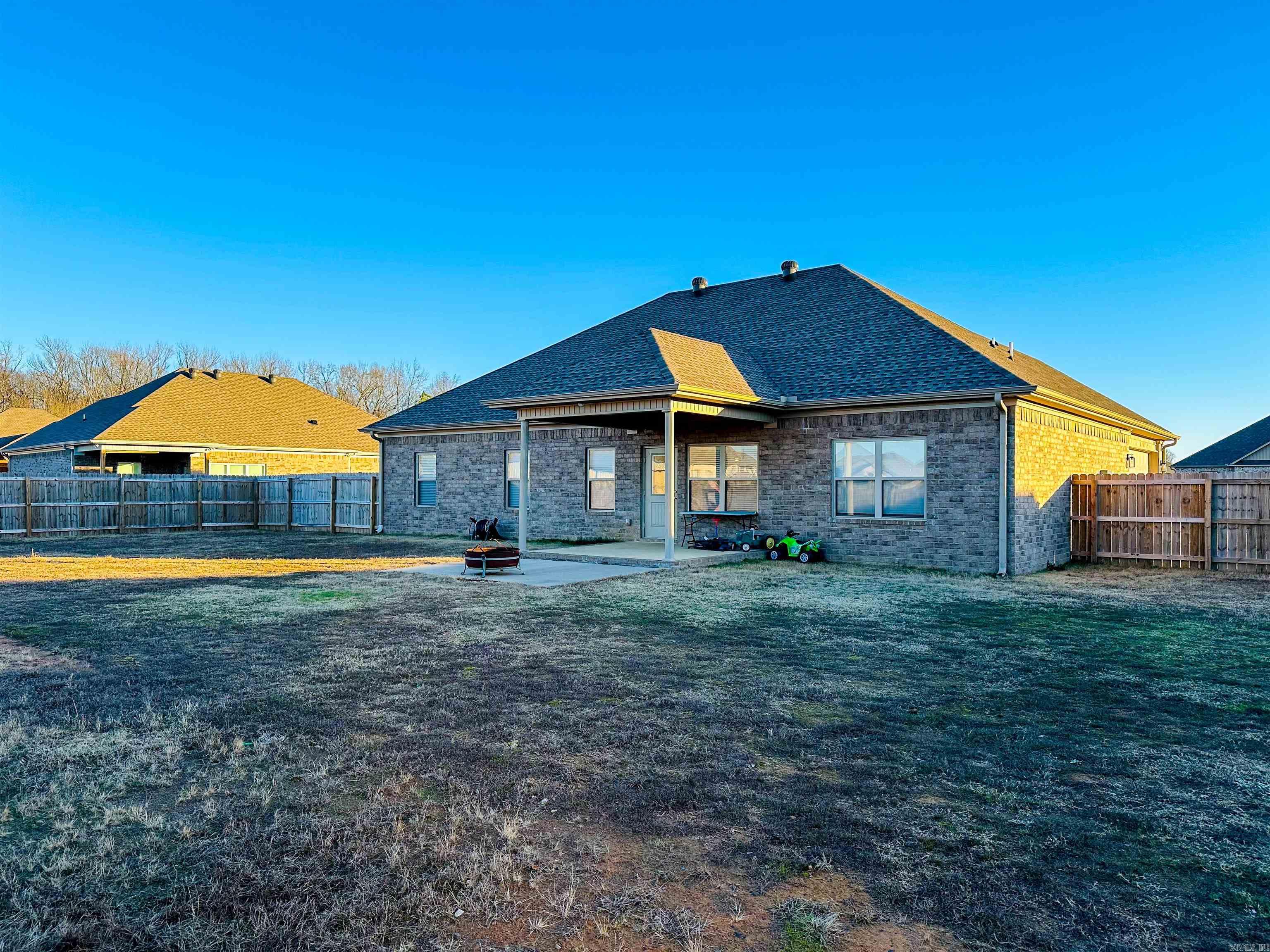 MOUNT TABOR ESTATES - Residential