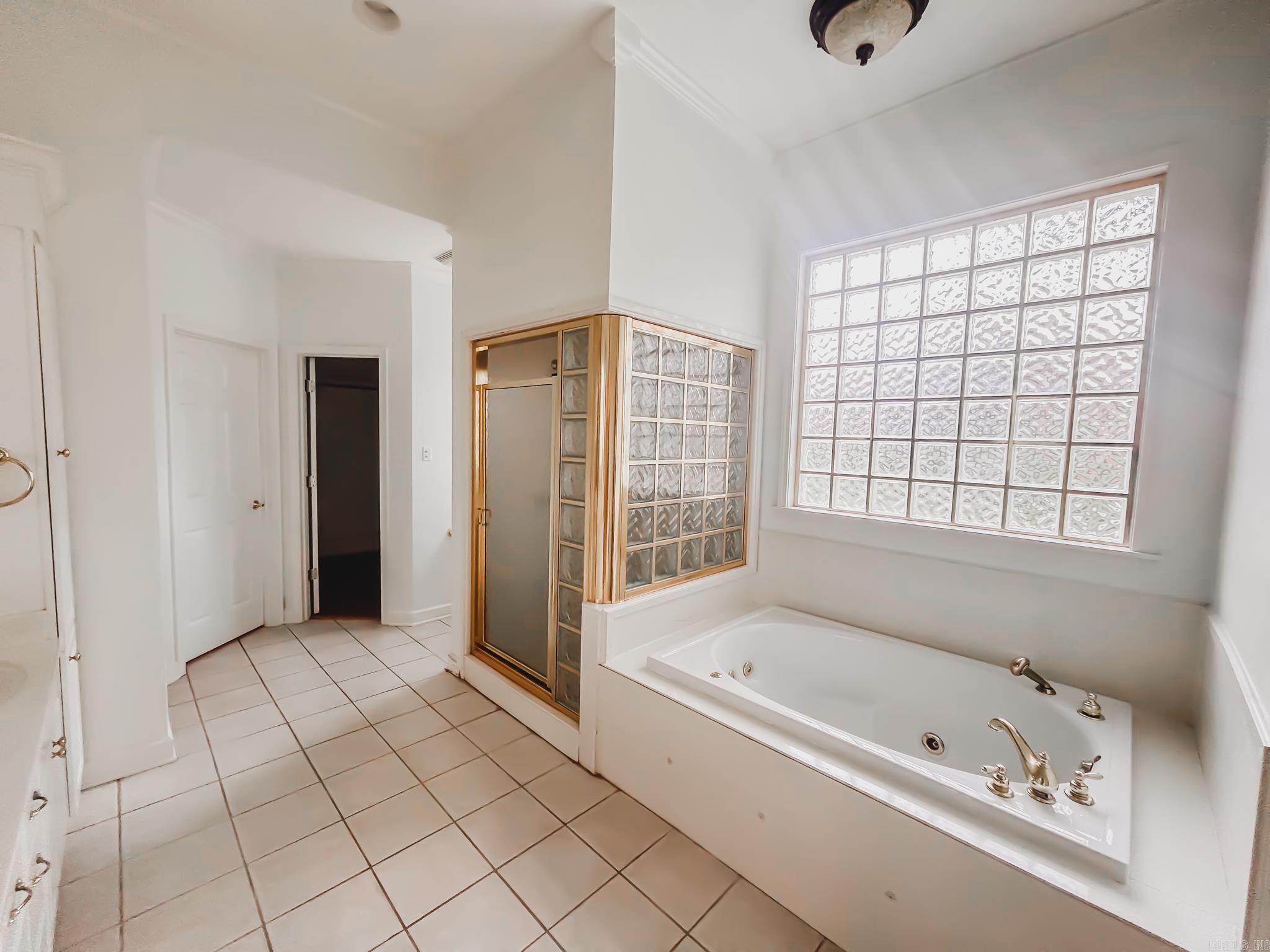 Kenwood Estates - Residential