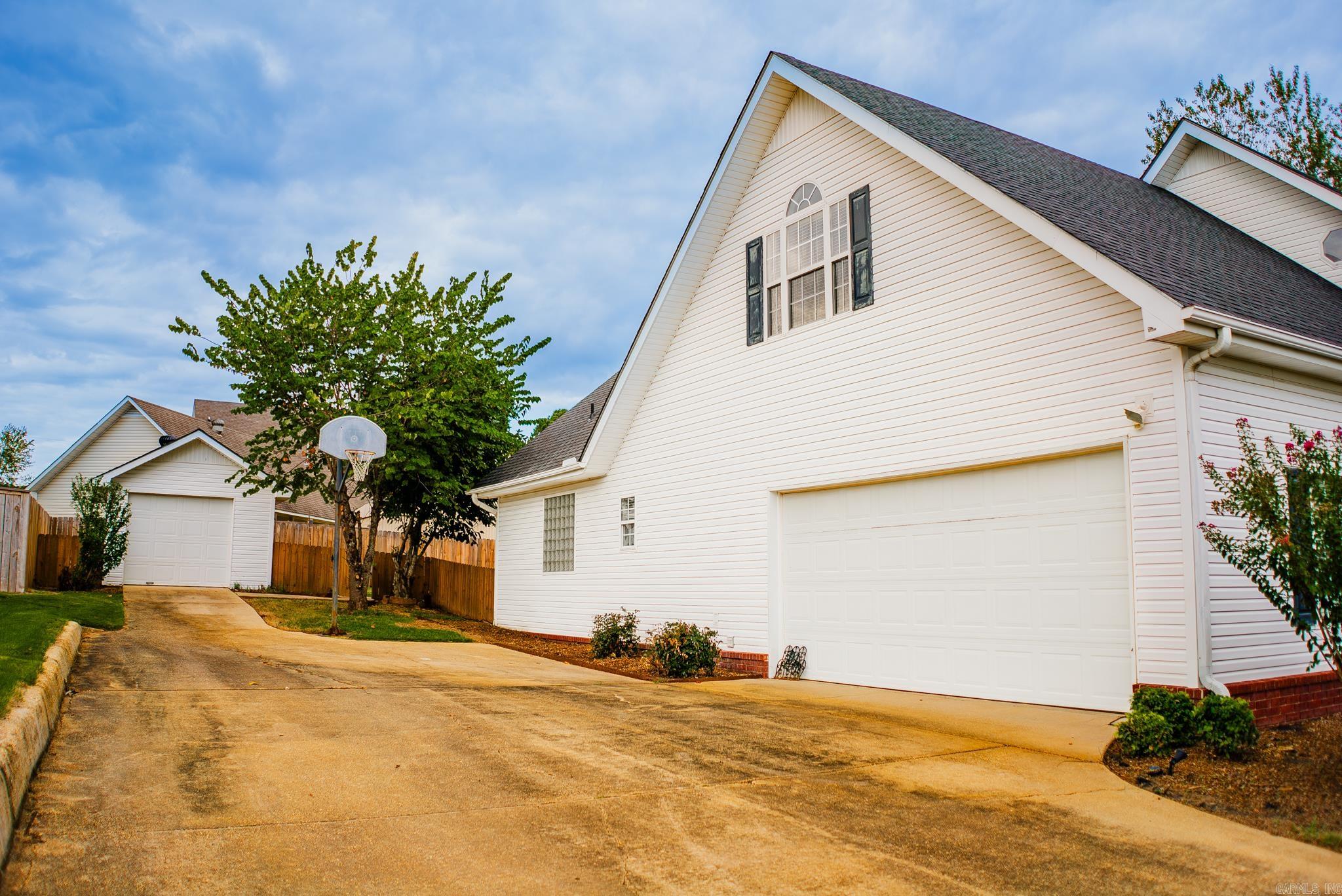 Kenwood Estates - Residential