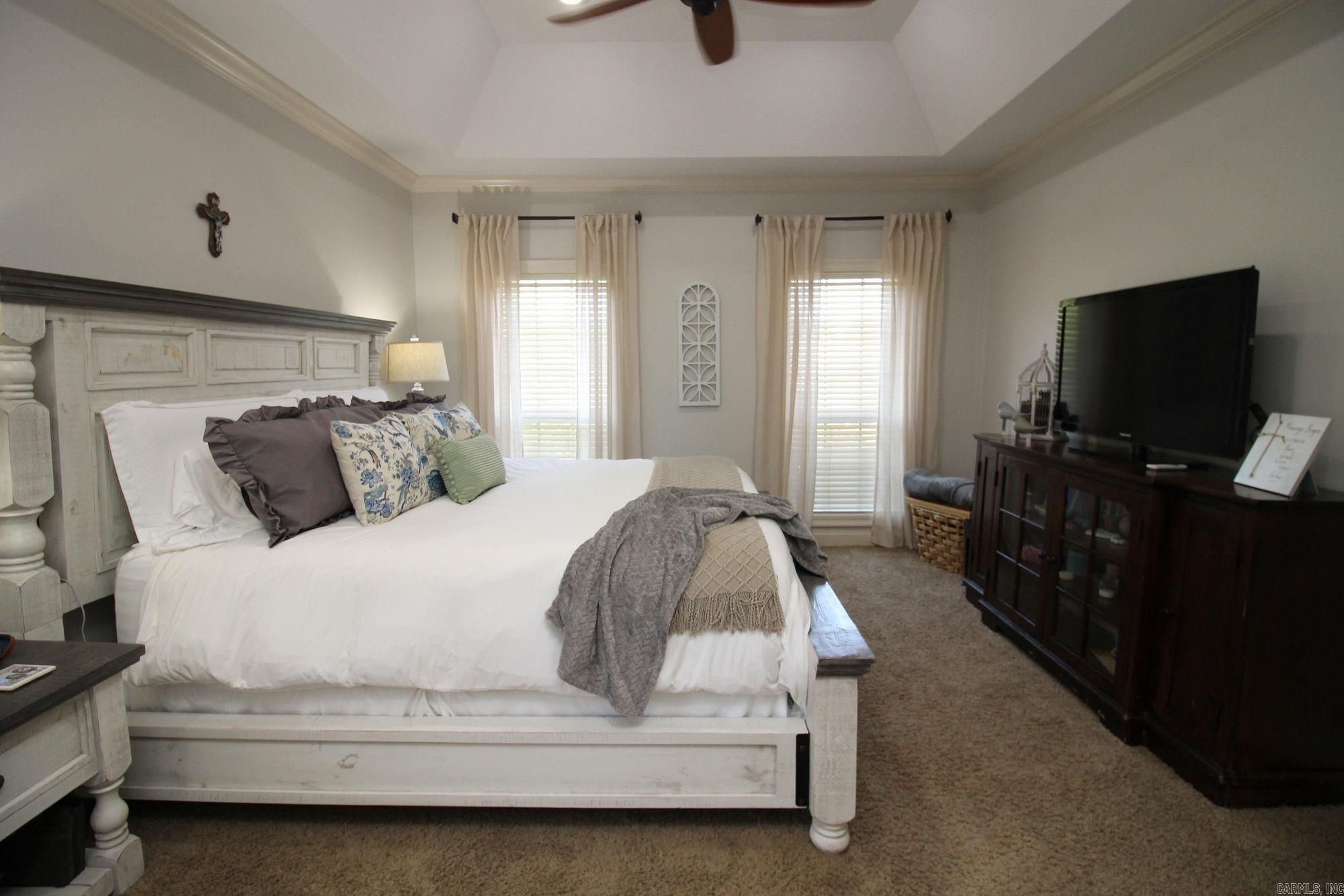 Fairway Oaks - Residential