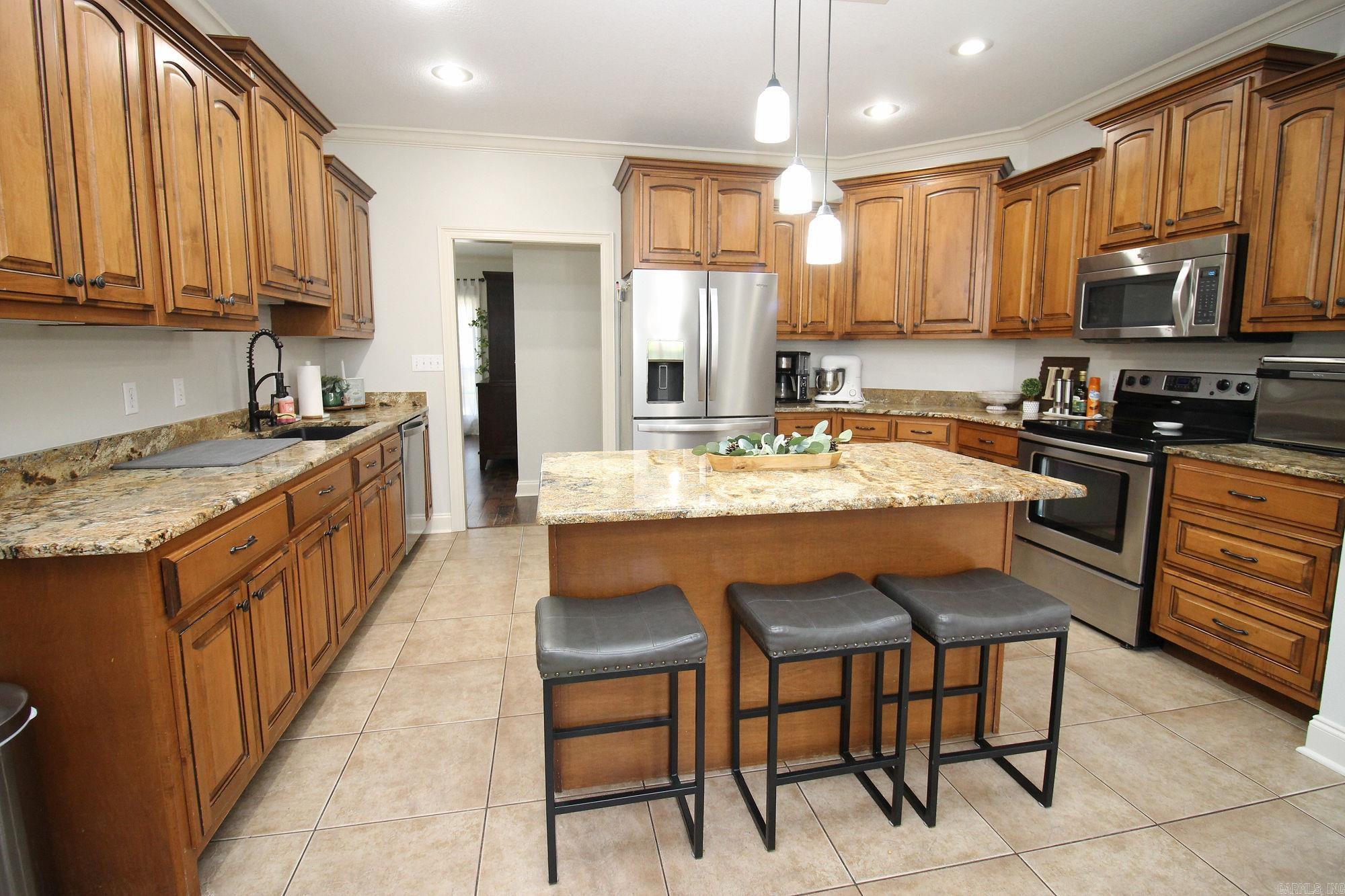 Fairway Oaks - Residential