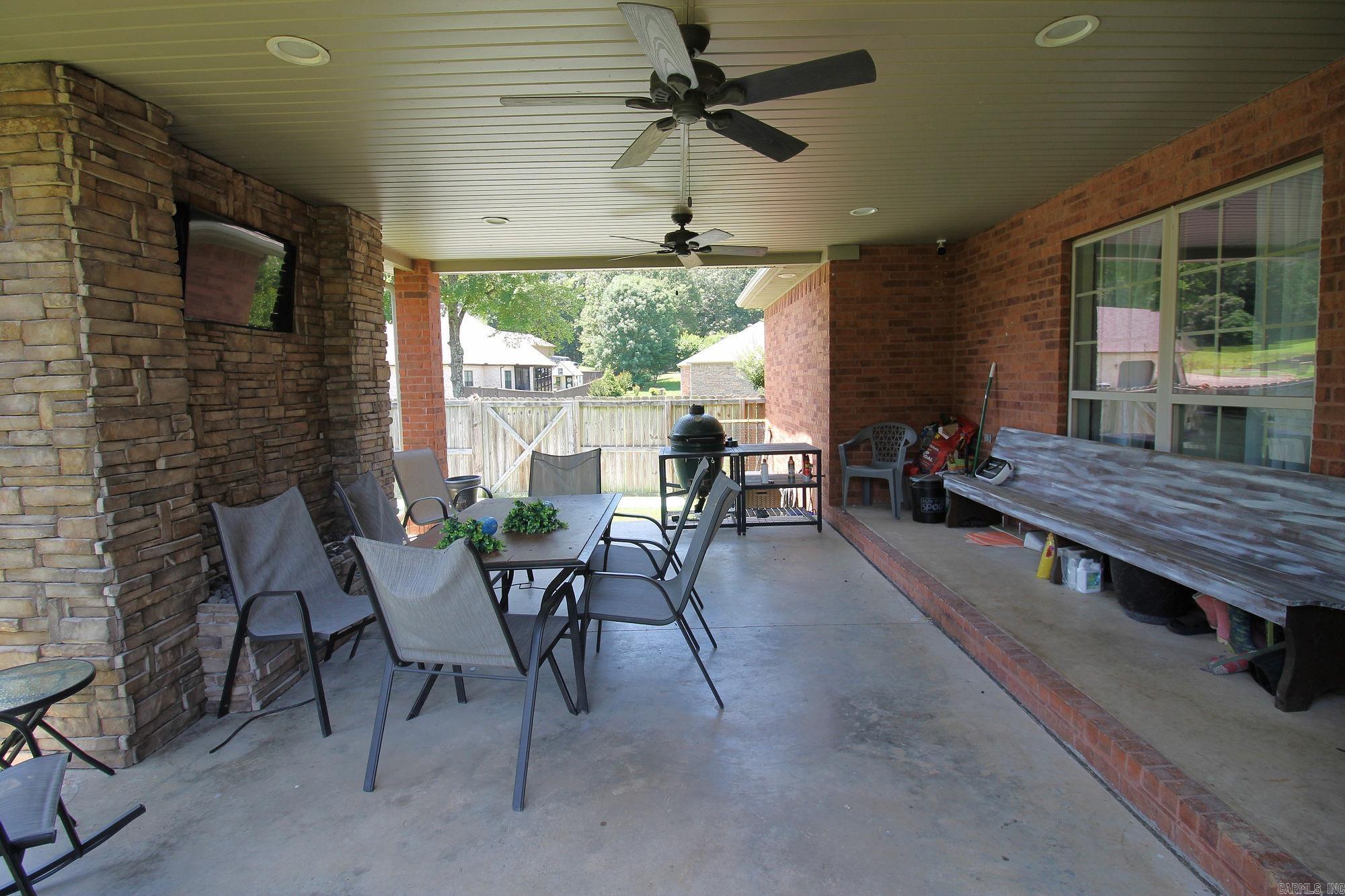 Fairway Oaks - Residential