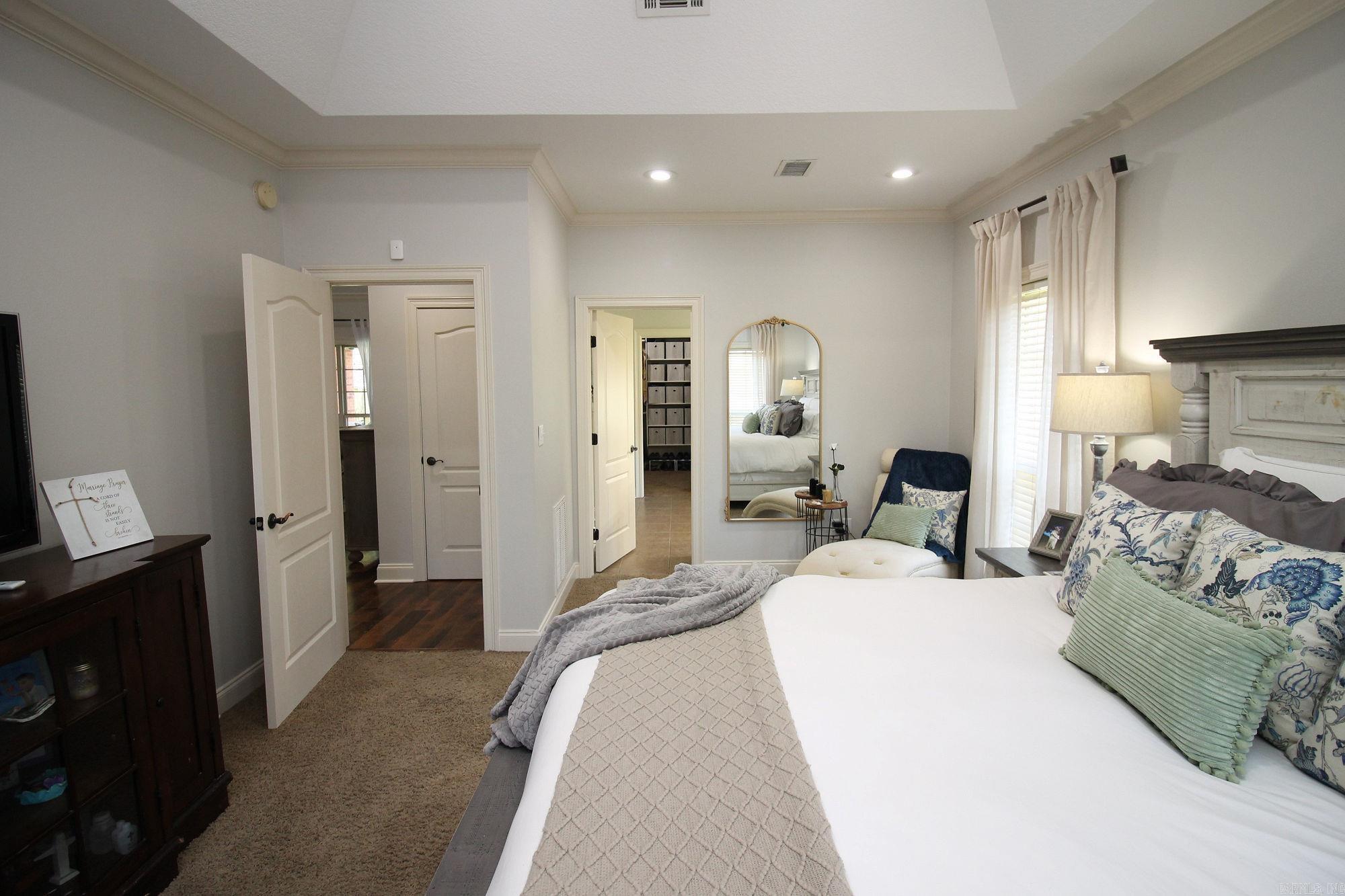 Fairway Oaks - Residential