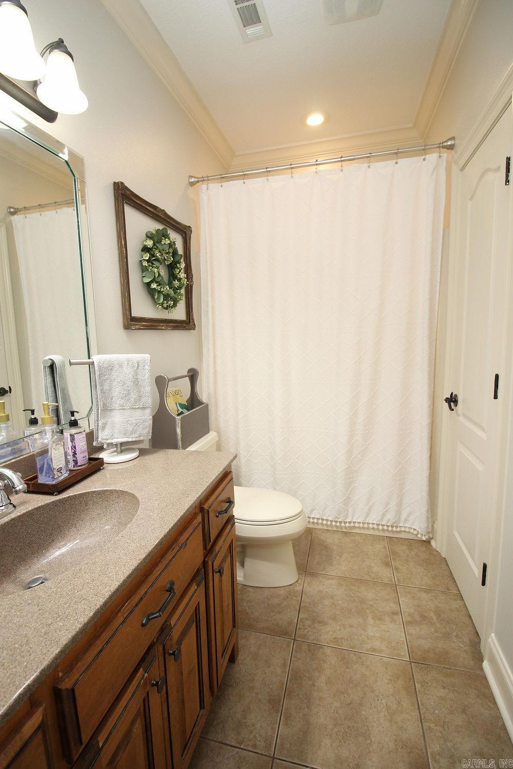 Fairway Oaks - Residential