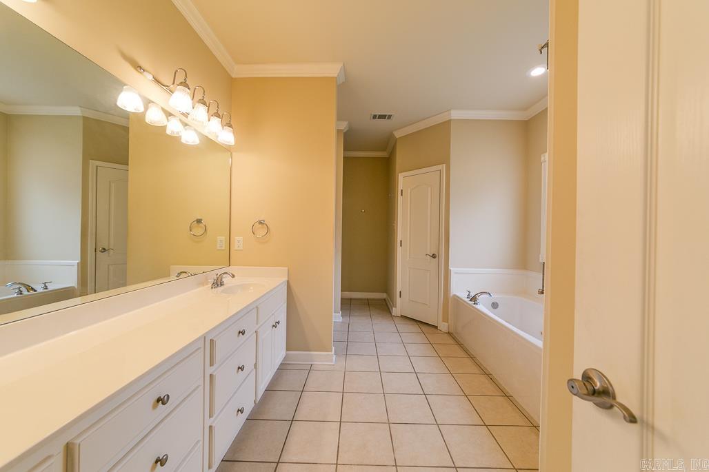 THE WILLOWS - Residential