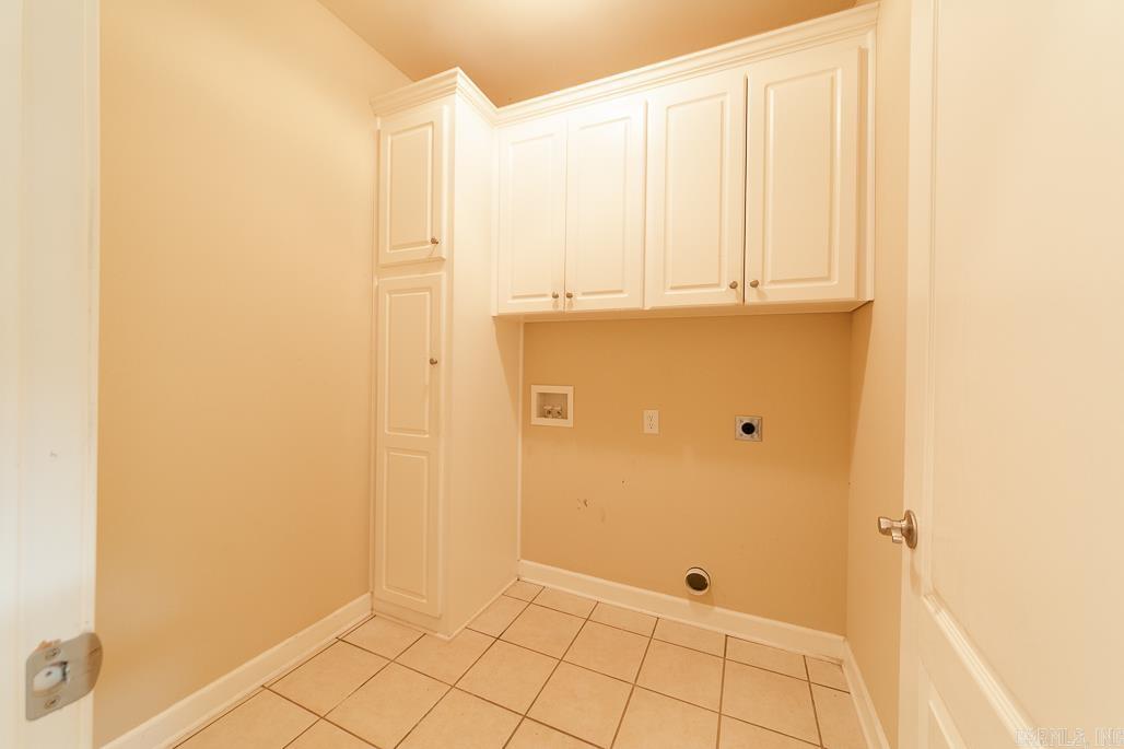 THE WILLOWS - Residential