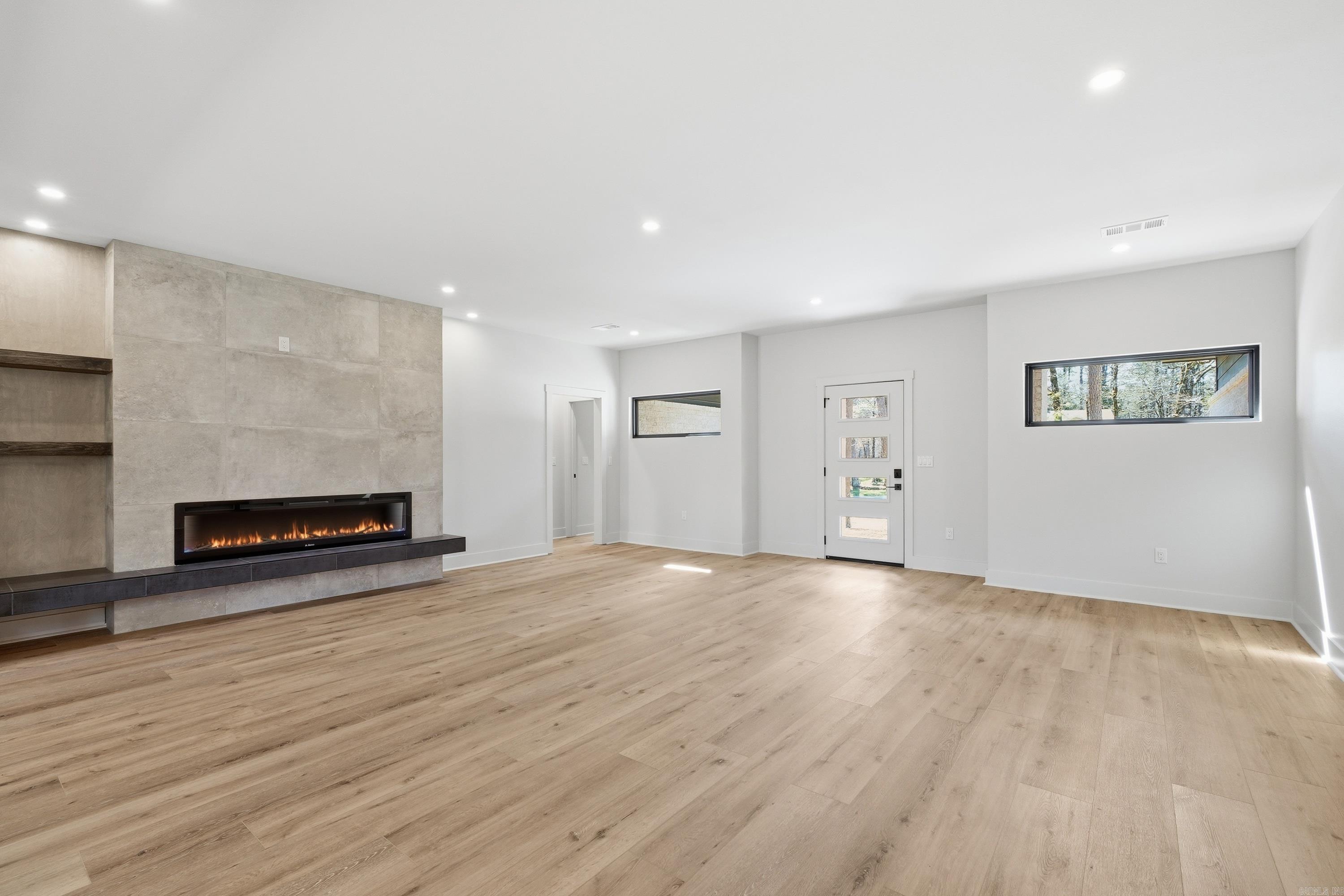 GRAND ISLE - Residential